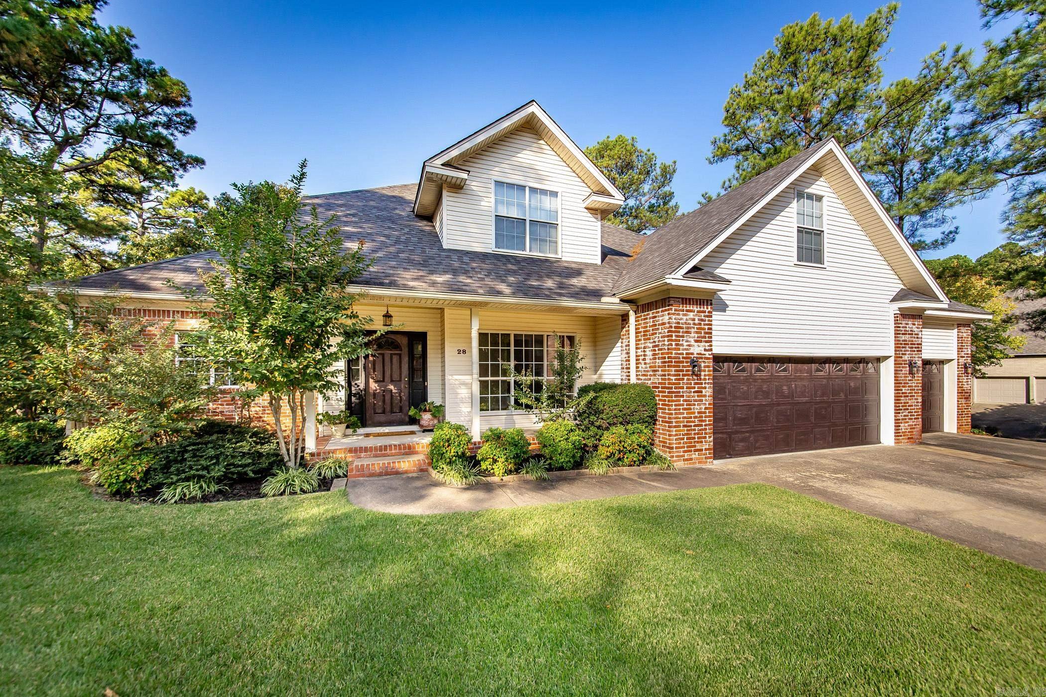 CHENAL RIDGE - Residential