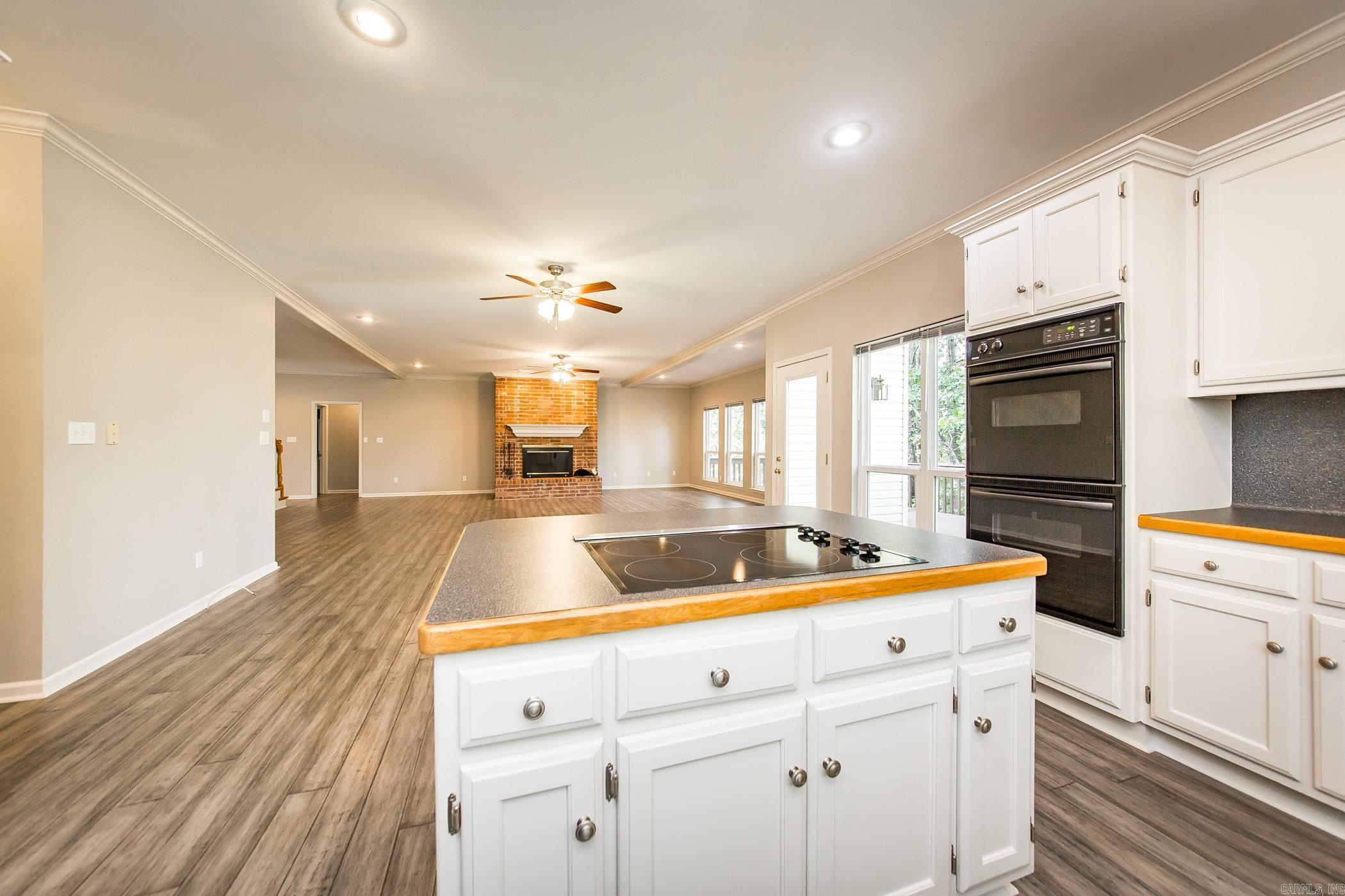 CHENAL RIDGE - Residential