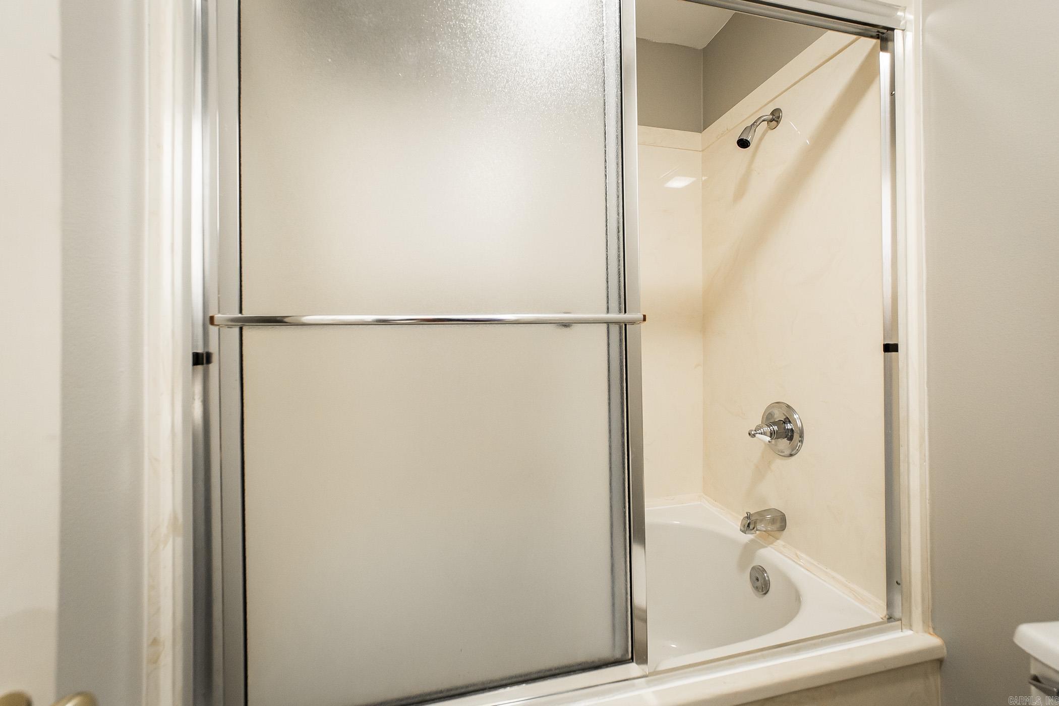 CHENAL RIDGE - Residential