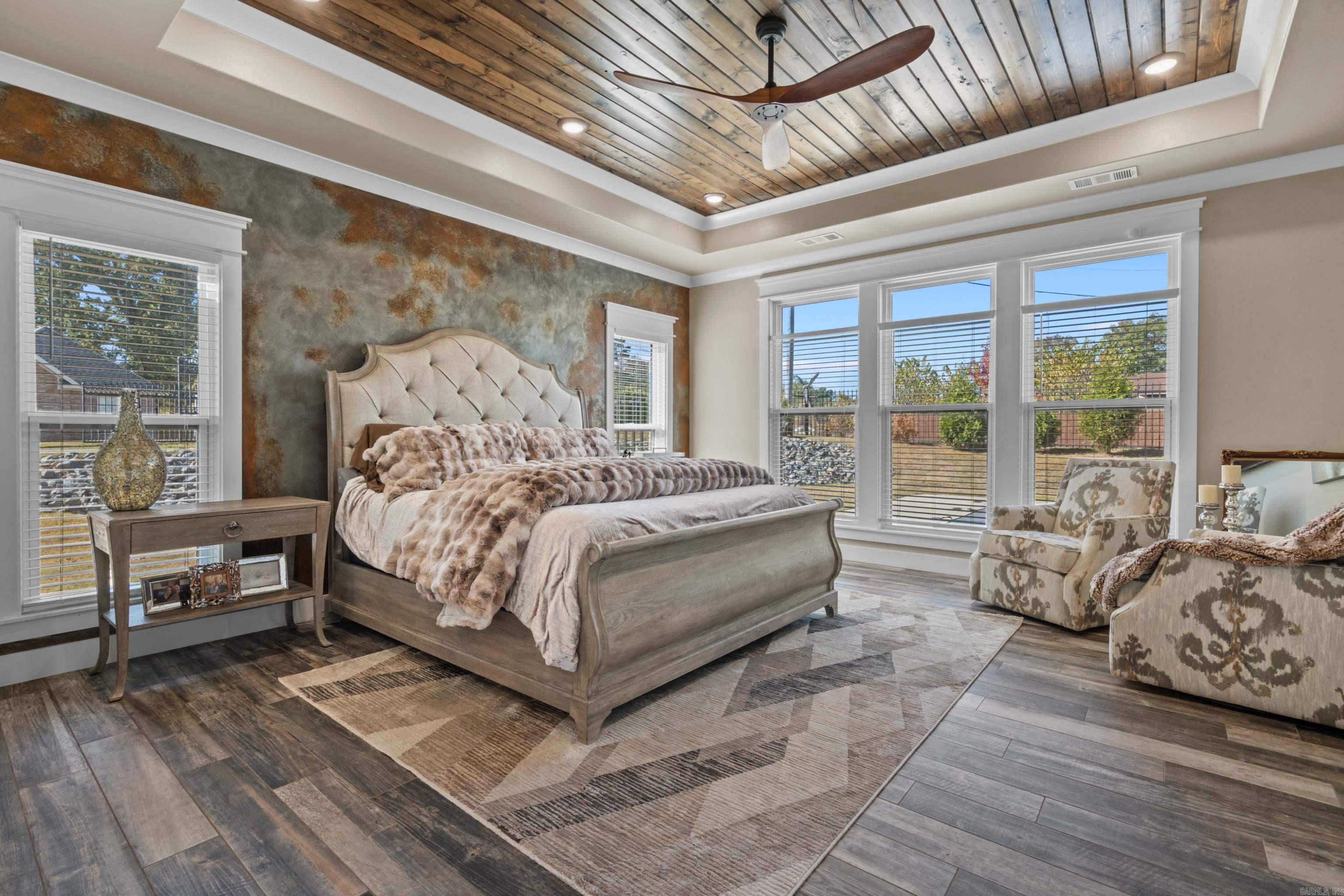 WEST WINDS UNIT - Residential