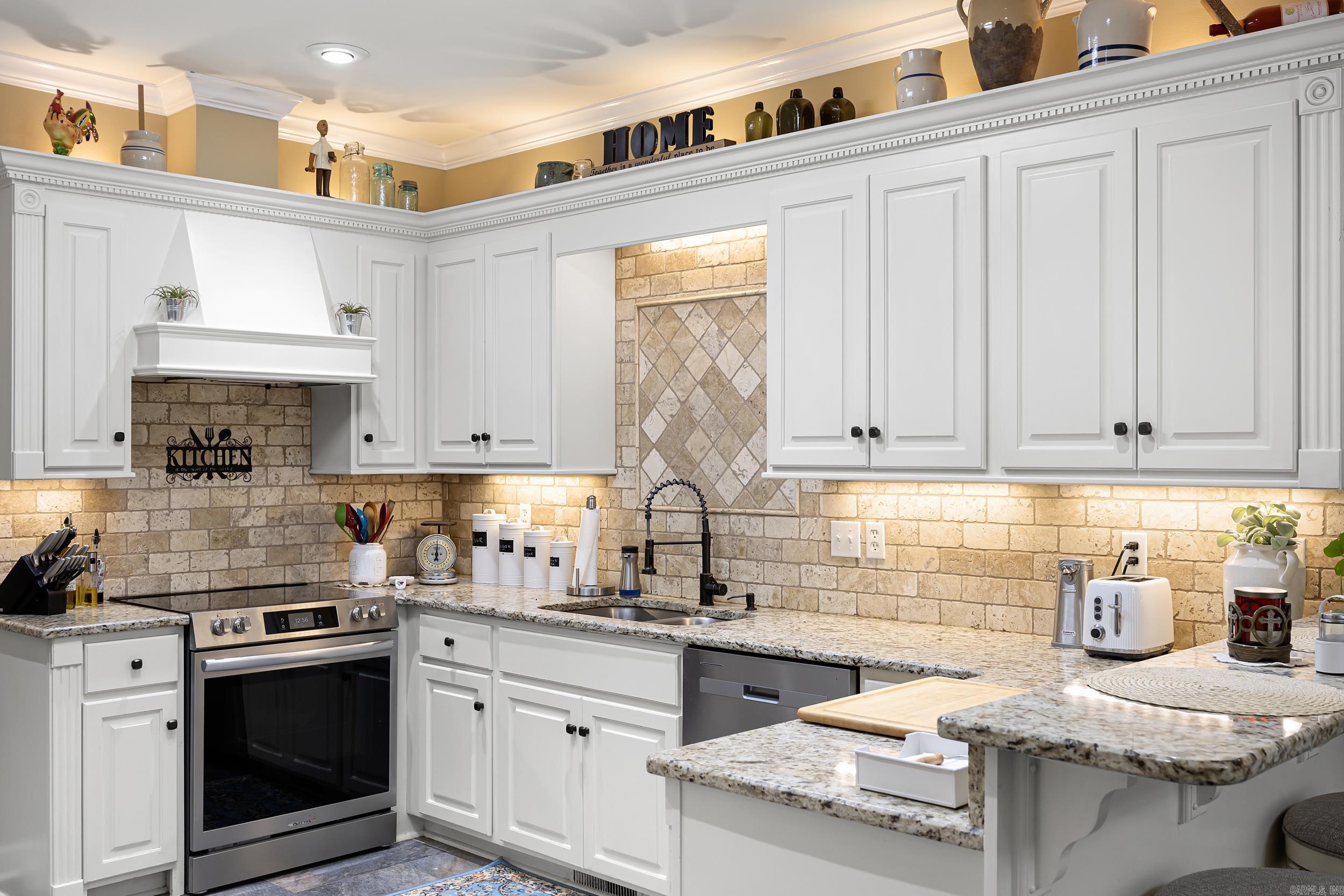 BENT TREE - Residential