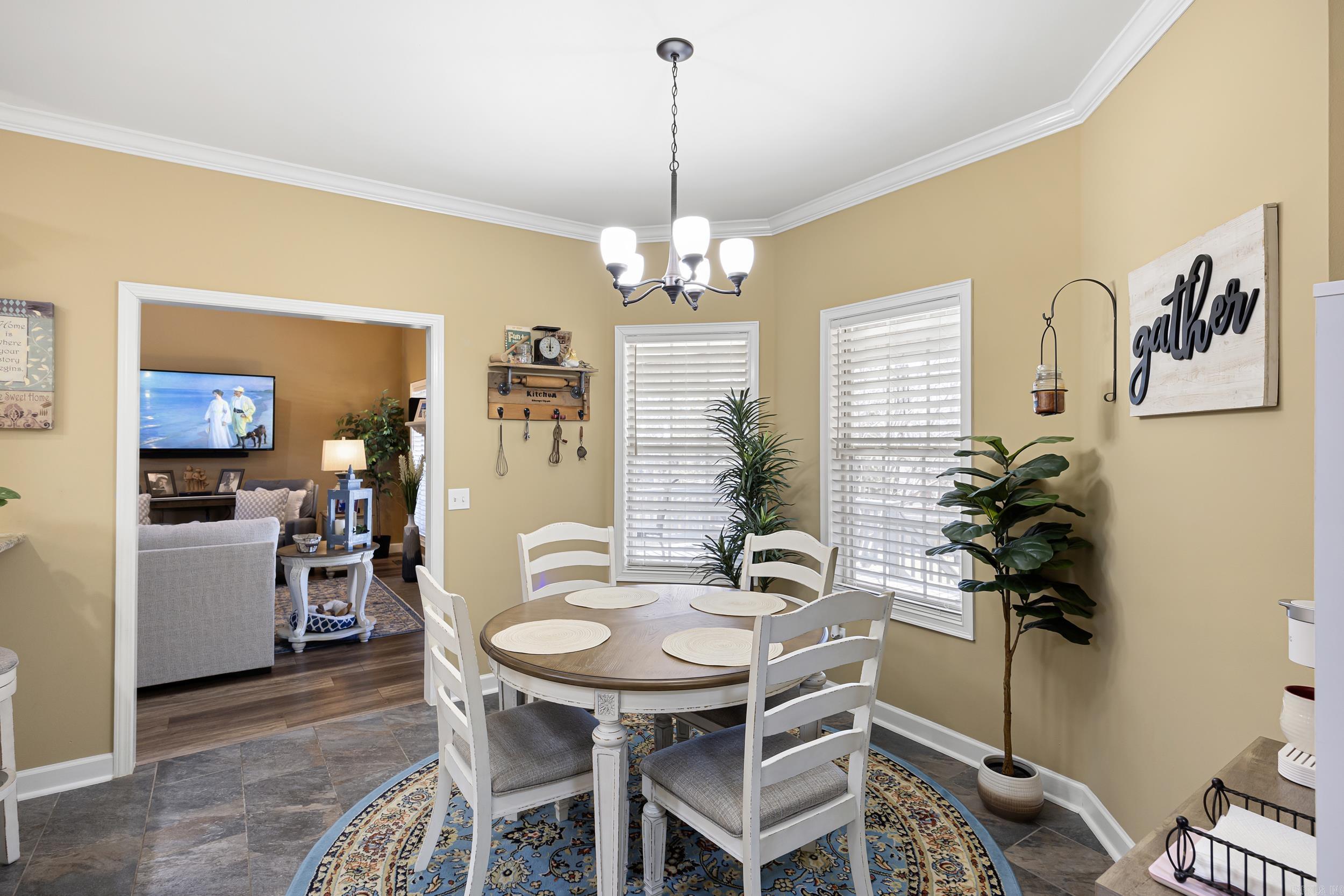 BENT TREE - Residential