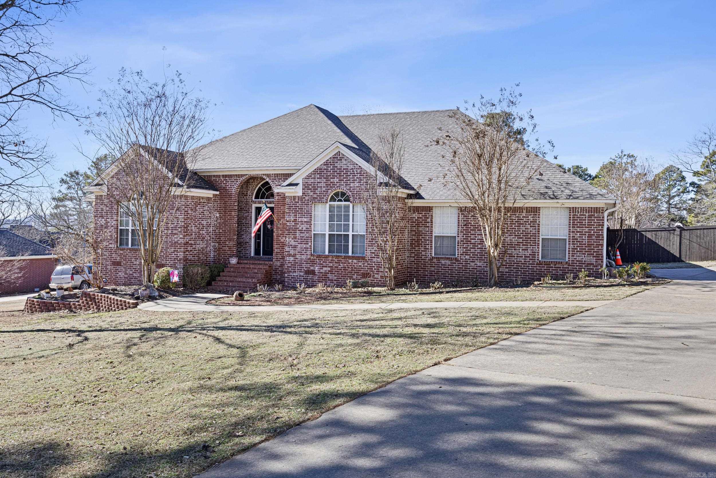 BENT TREE - Residential