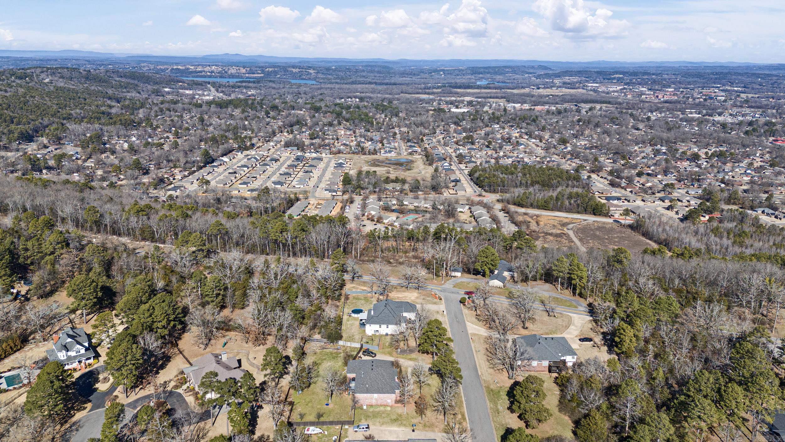 BENT TREE - Residential