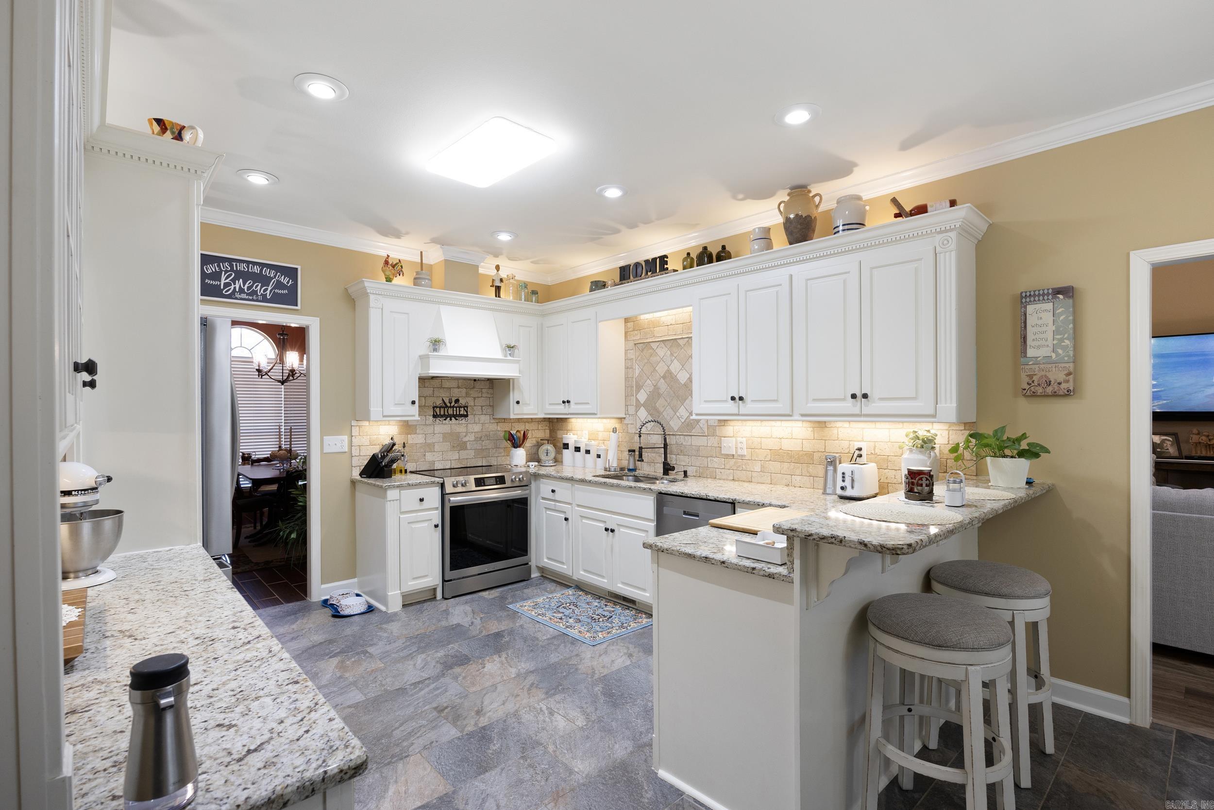 BENT TREE - Residential