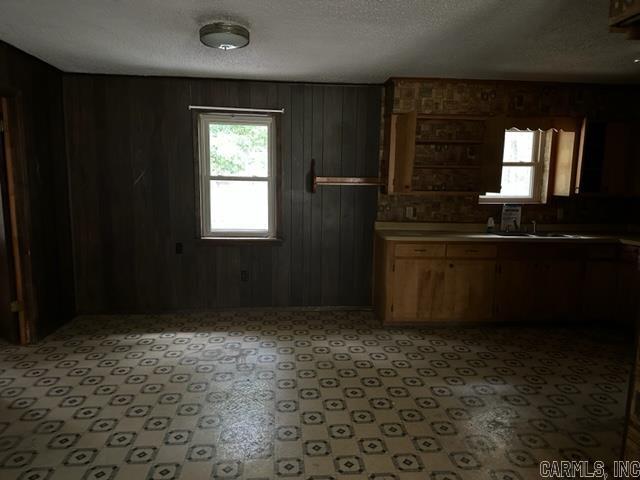 WOODLAWN - Residential