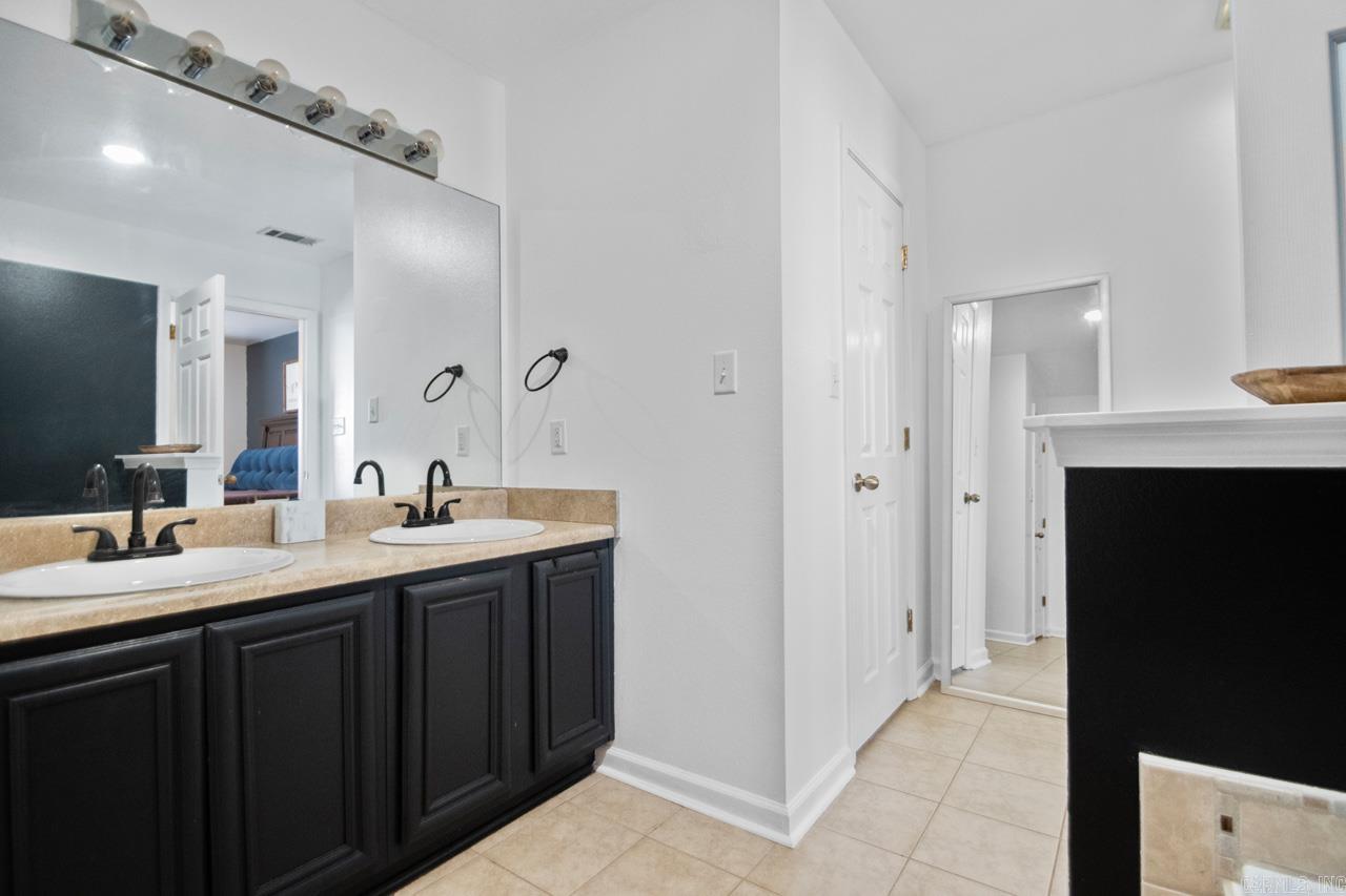 THE MEADOWS @ CENTENNIAL VALLEY - Residential