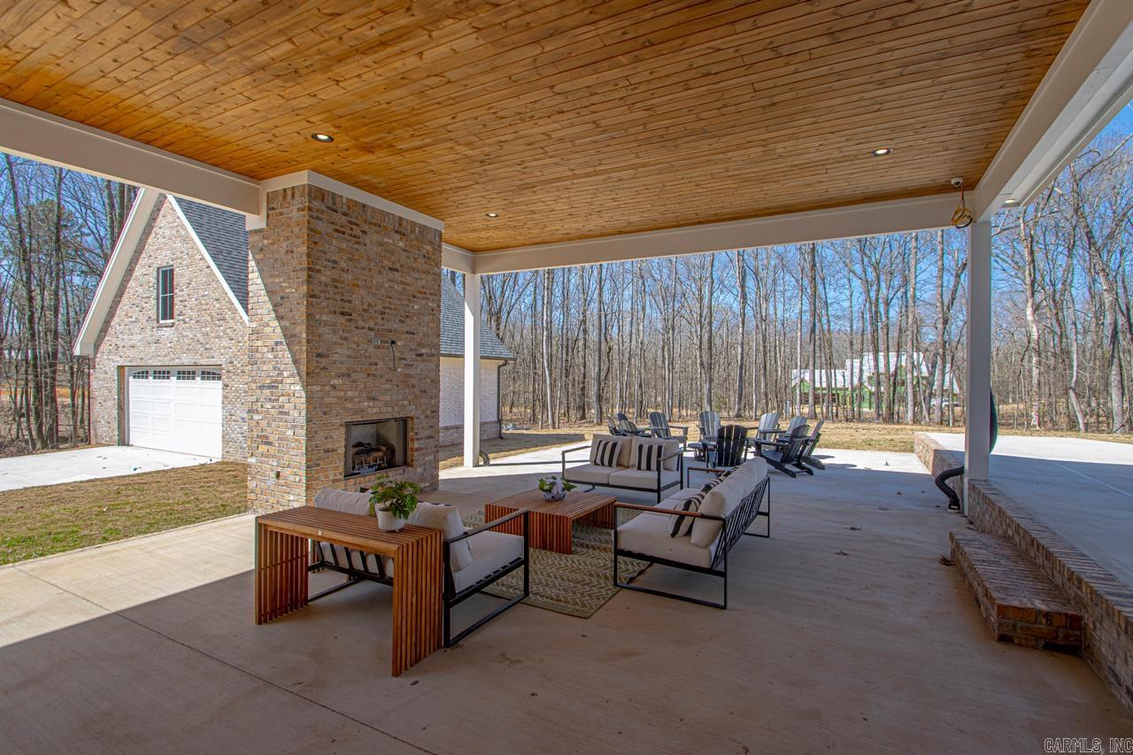 BIG ROCK ESTATES - Residential