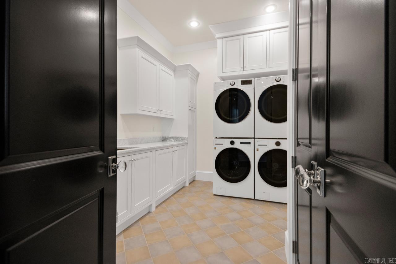 BIG ROCK ESTATES - Residential