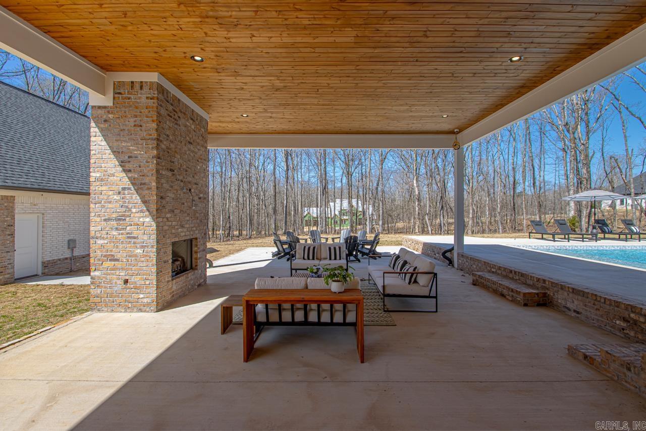 BIG ROCK ESTATES - Residential