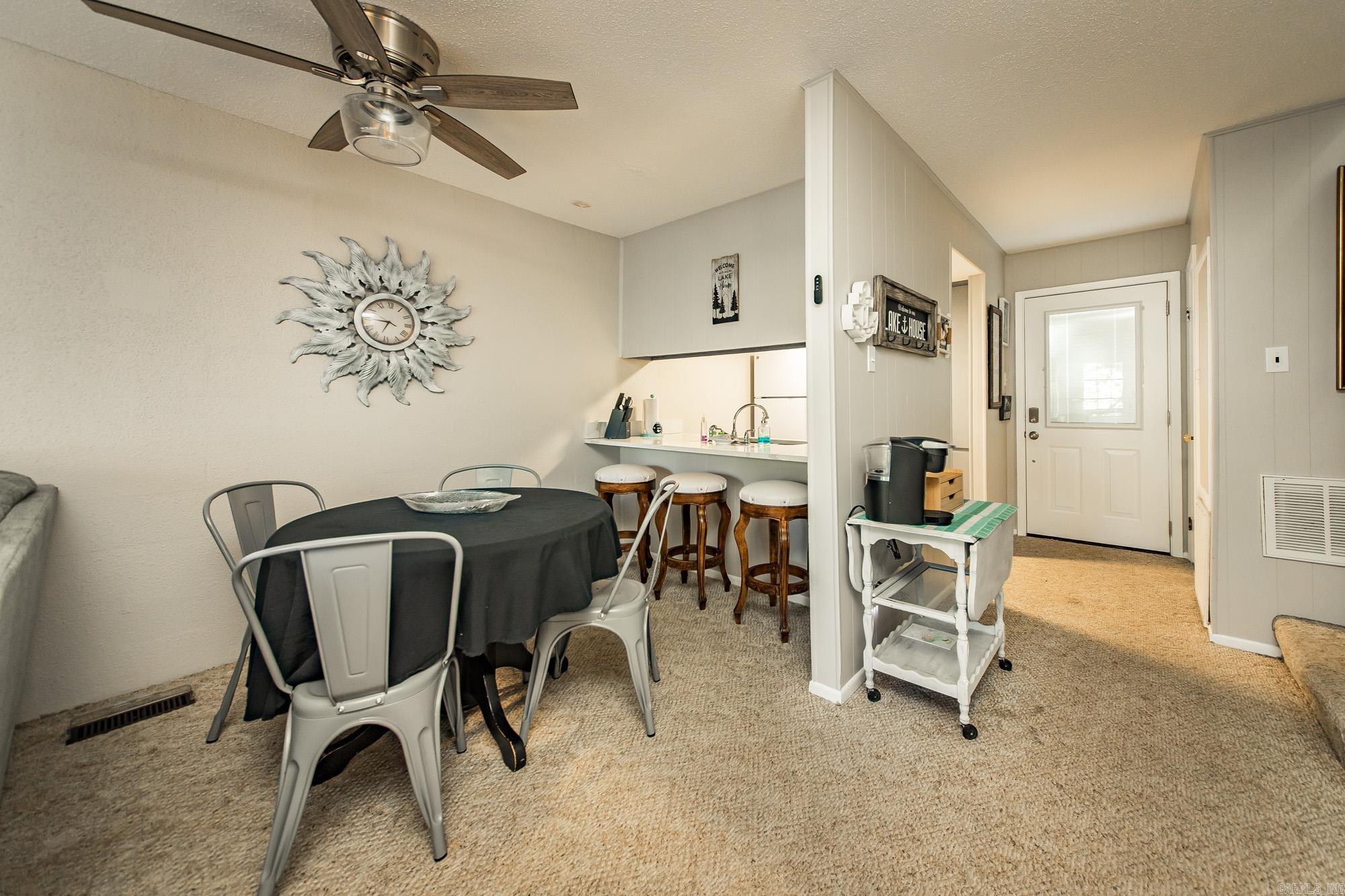 CHELSEA GLADE CONDO - Residential