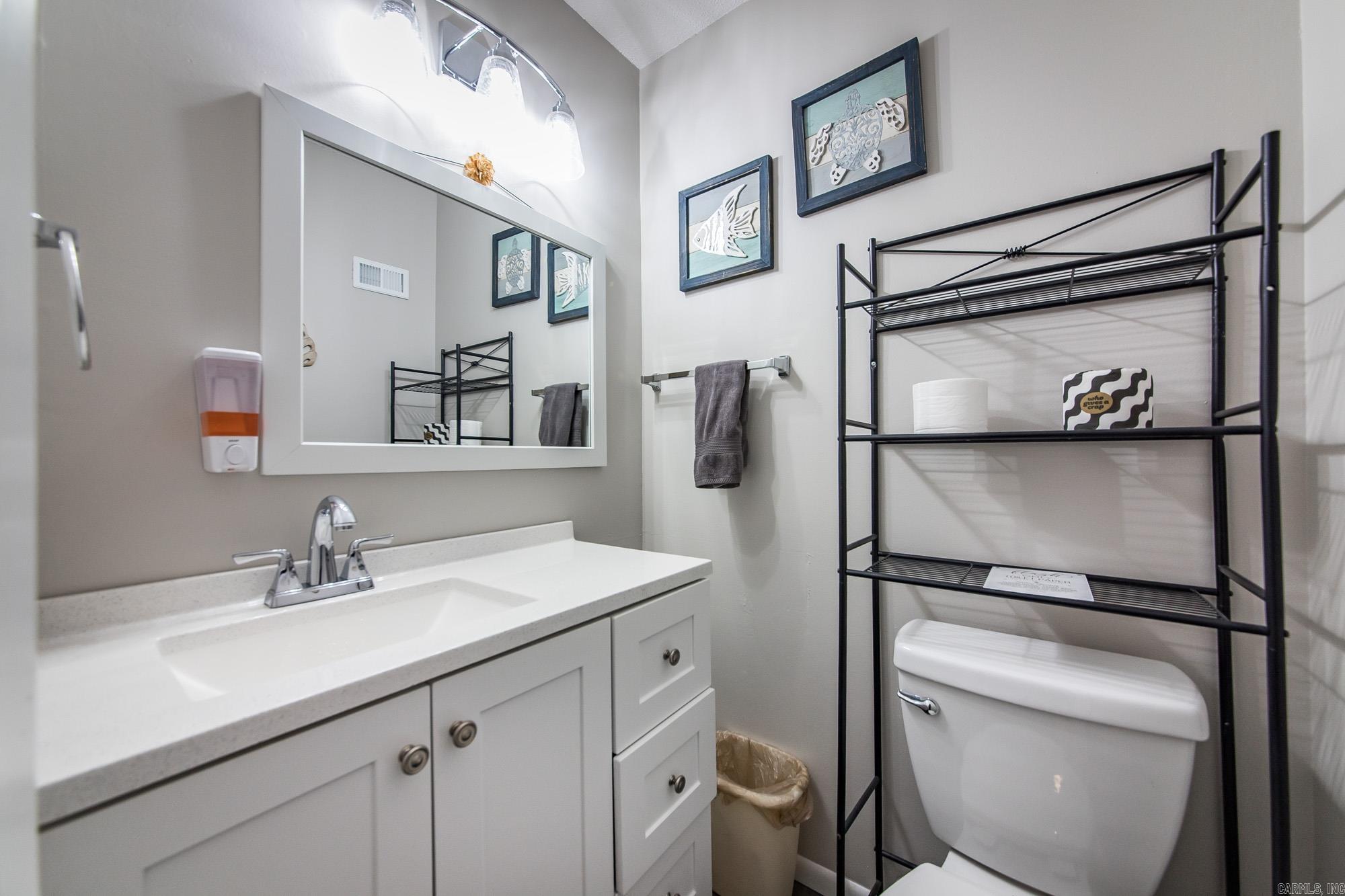 CHELSEA GLADE CONDO - Residential