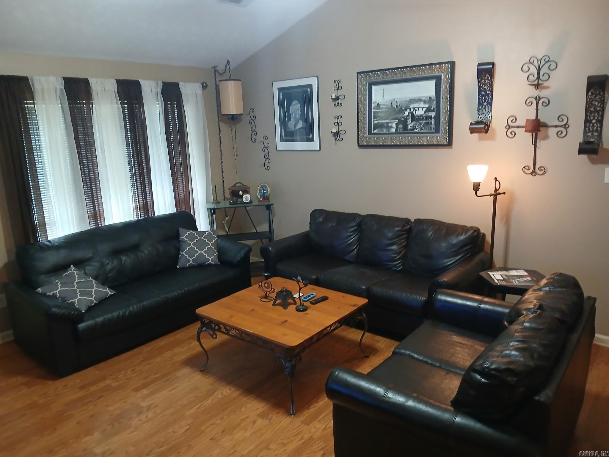 WEATHERING HEIGHTS - Residential