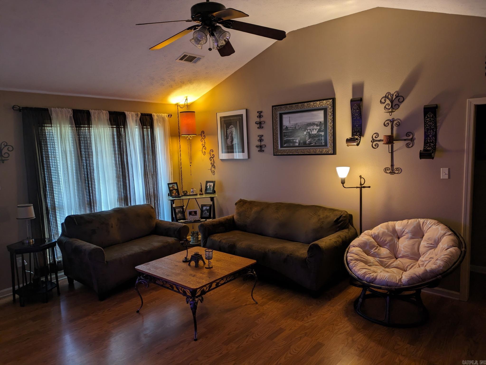 WEATHERING HEIGHTS - Residential