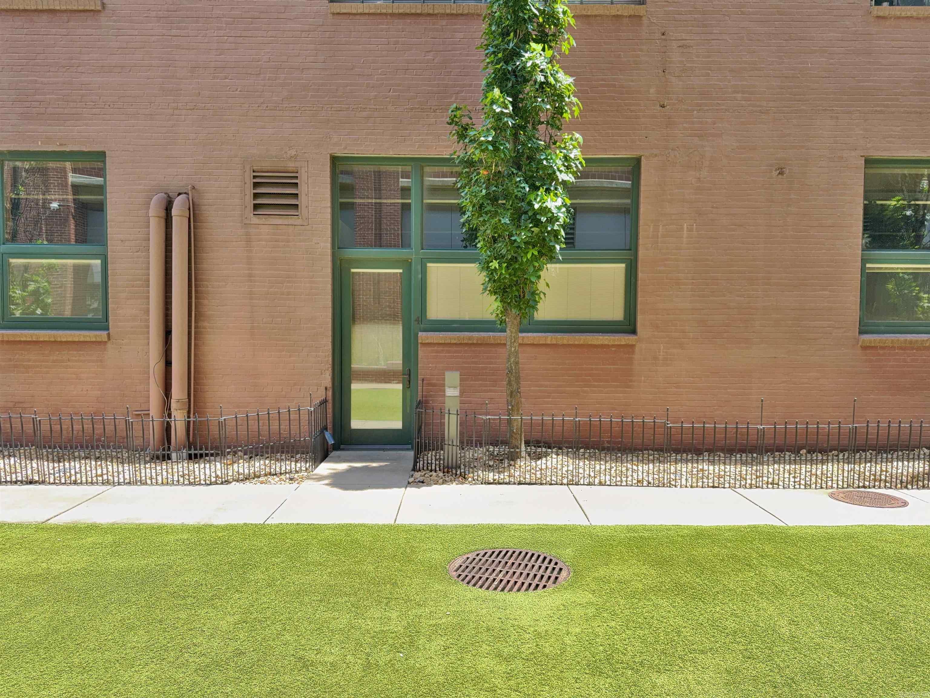 TUF NUT BLDG HPR - Residential