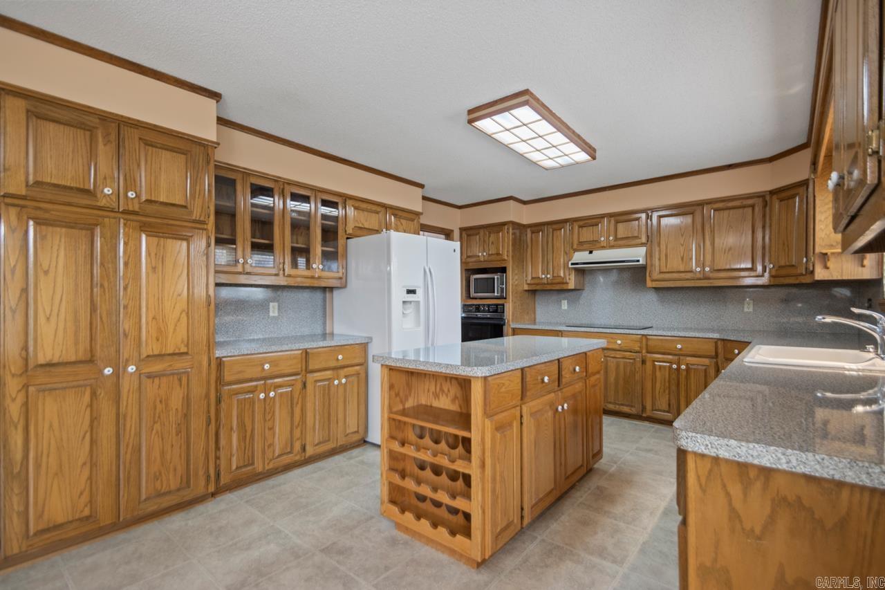 WINDSOR VALLEY ADDN - Residential