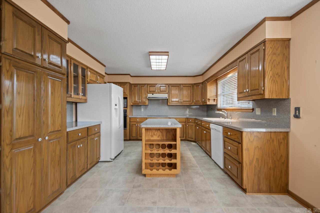 WINDSOR VALLEY ADDN - Residential