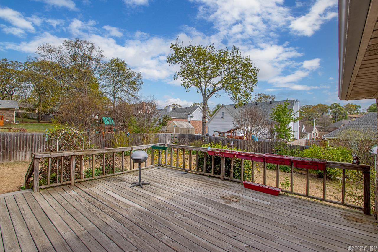 WINDSOR VALLEY ADDN - Residential