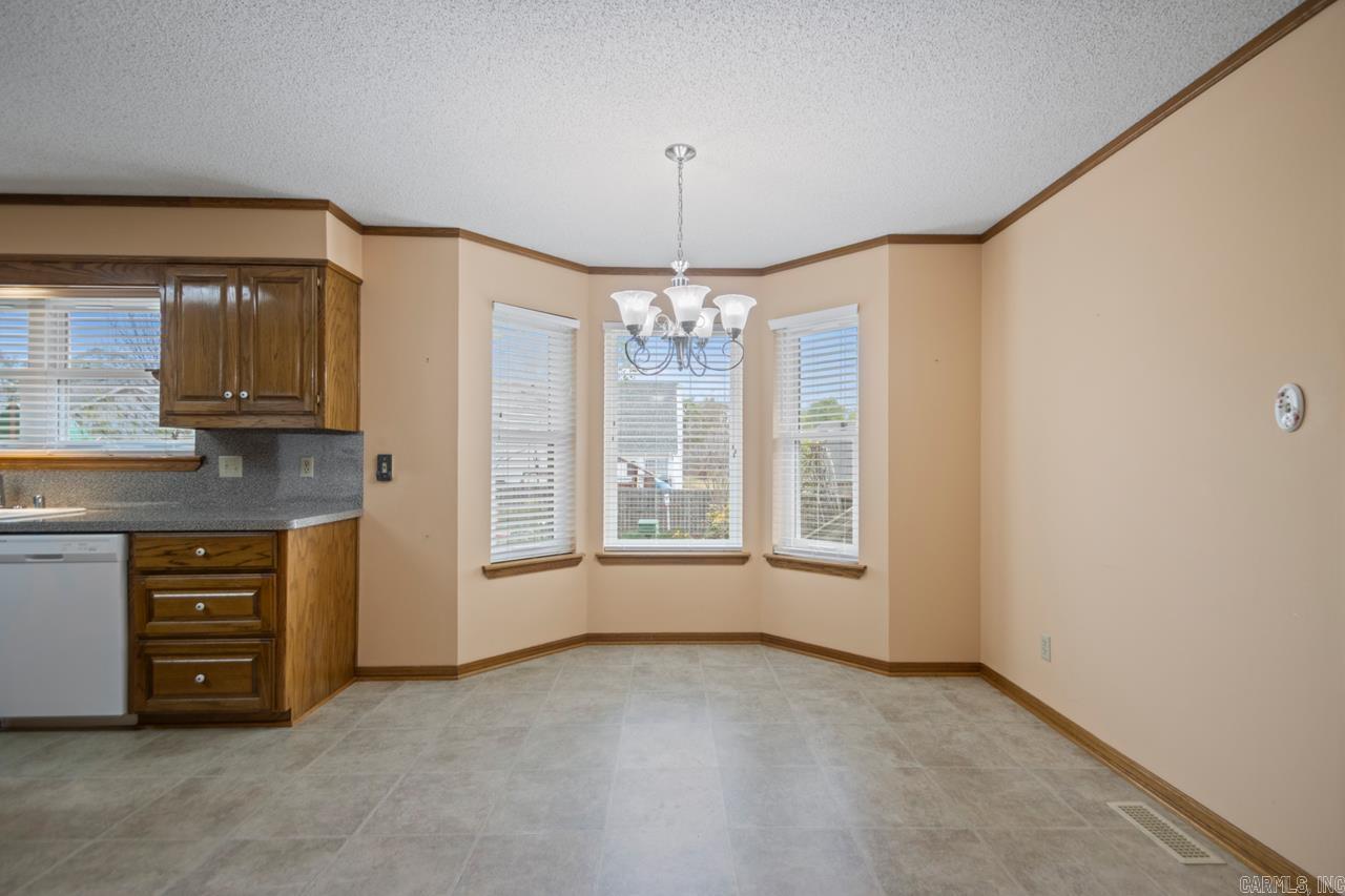 WINDSOR VALLEY ADDN - Residential