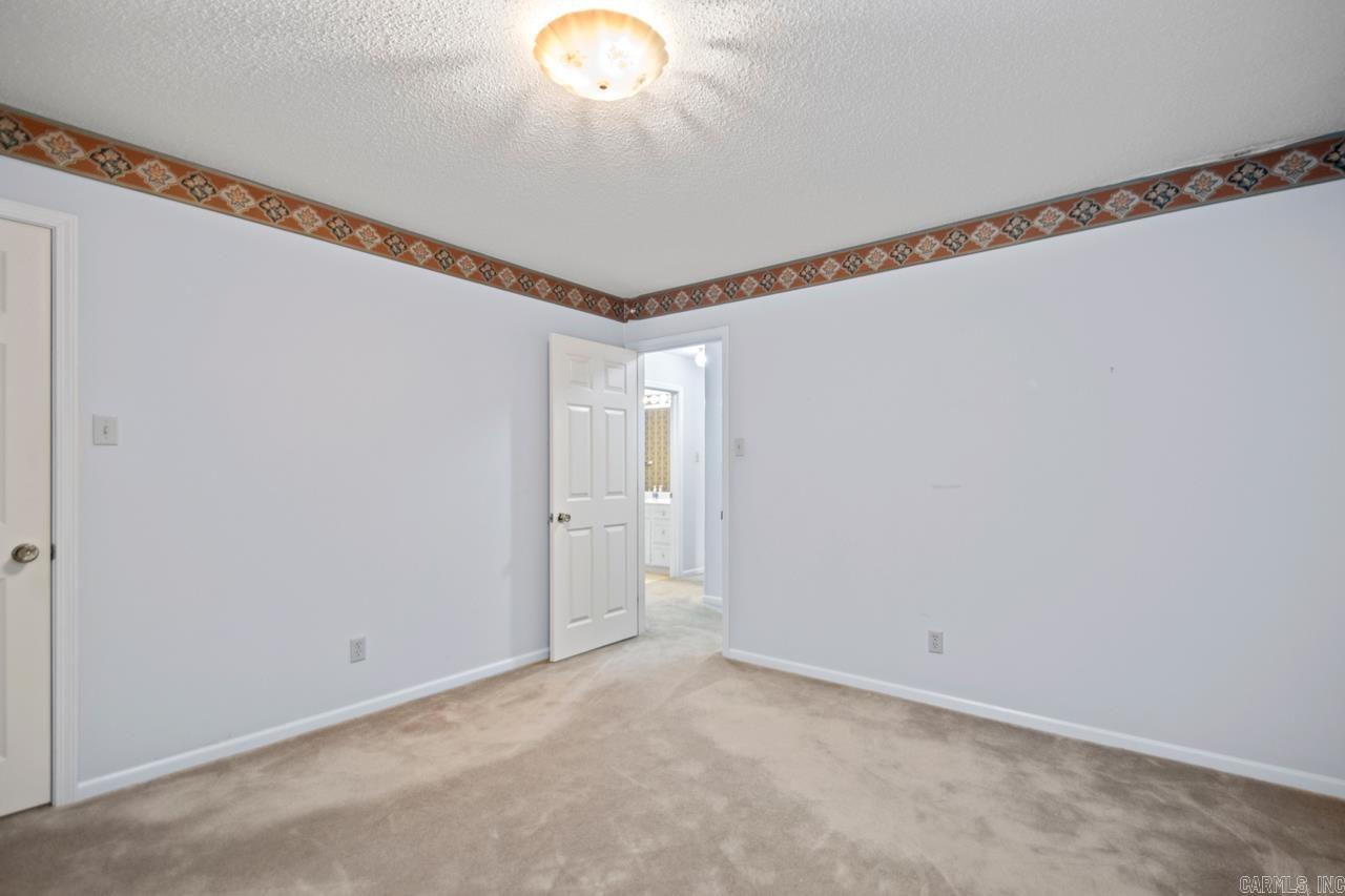 WINDSOR VALLEY ADDN - Residential