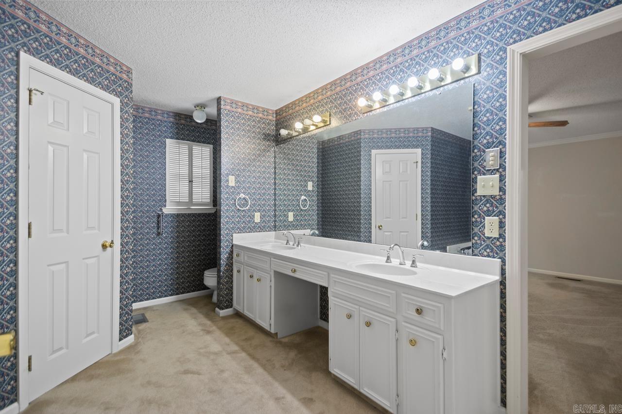 WINDSOR VALLEY ADDN - Residential