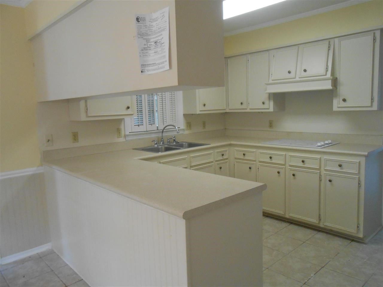 PEBBLE BEACH PARK - Residential