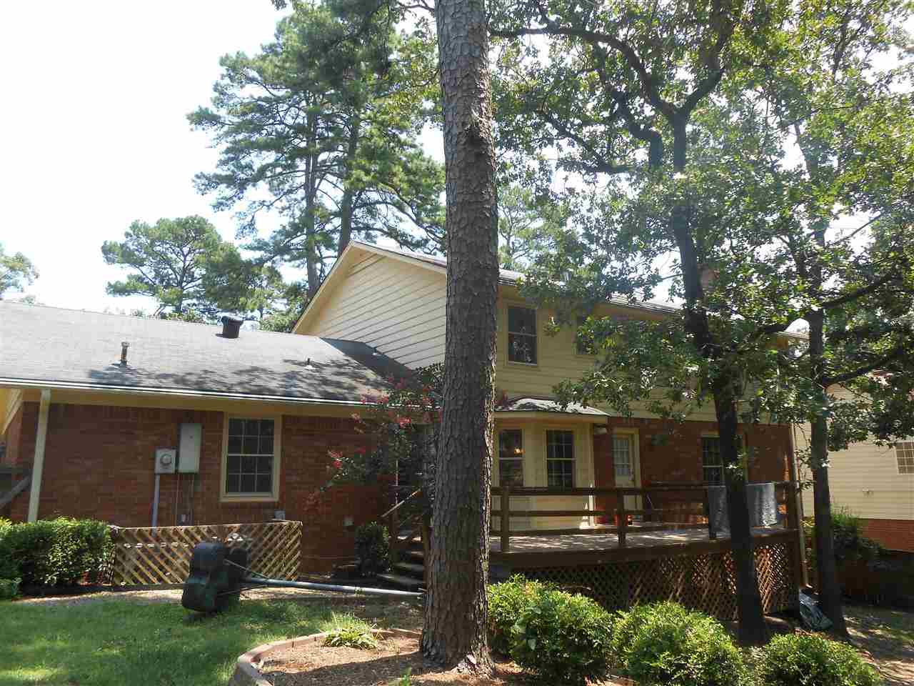 PEBBLE BEACH PARK - Residential