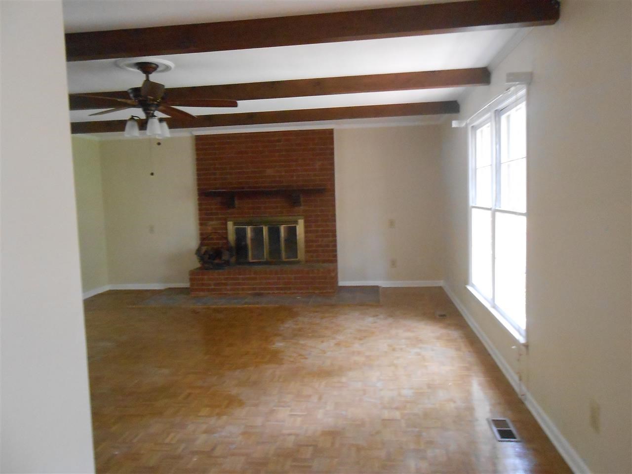 PEBBLE BEACH PARK - Residential