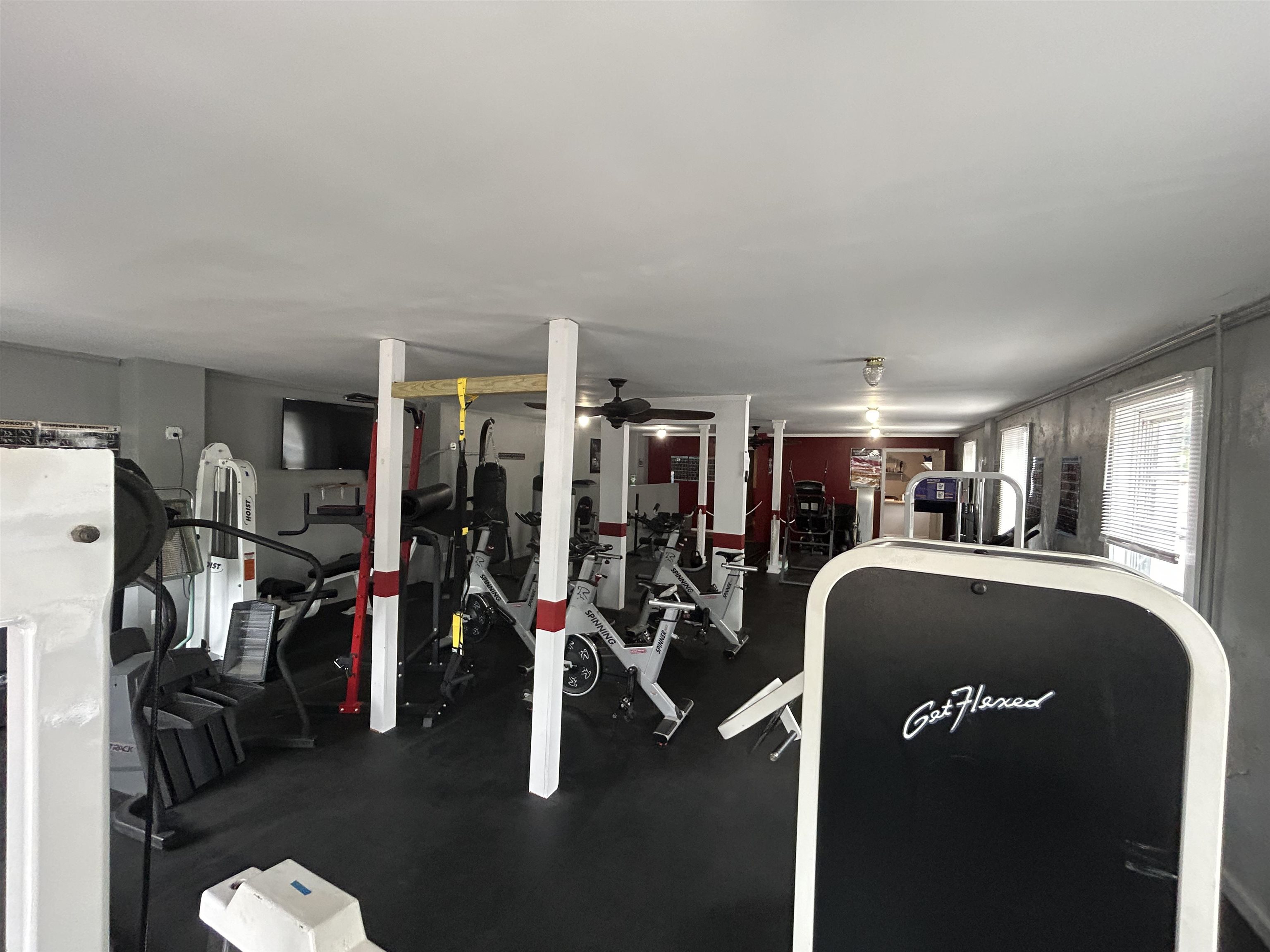 Original Hardy - Commercial Sale