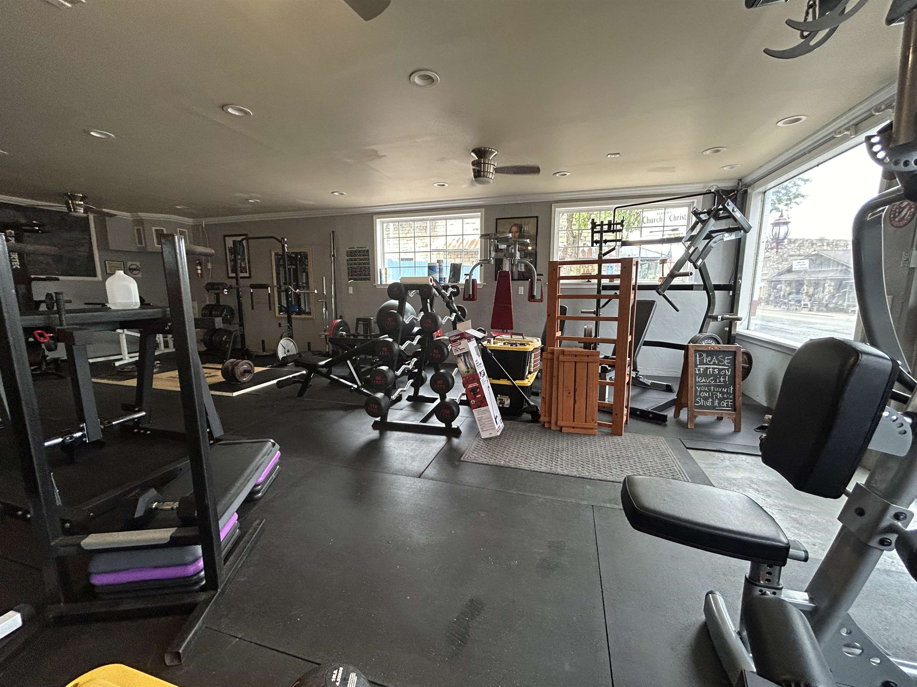 Original Hardy - Commercial Sale