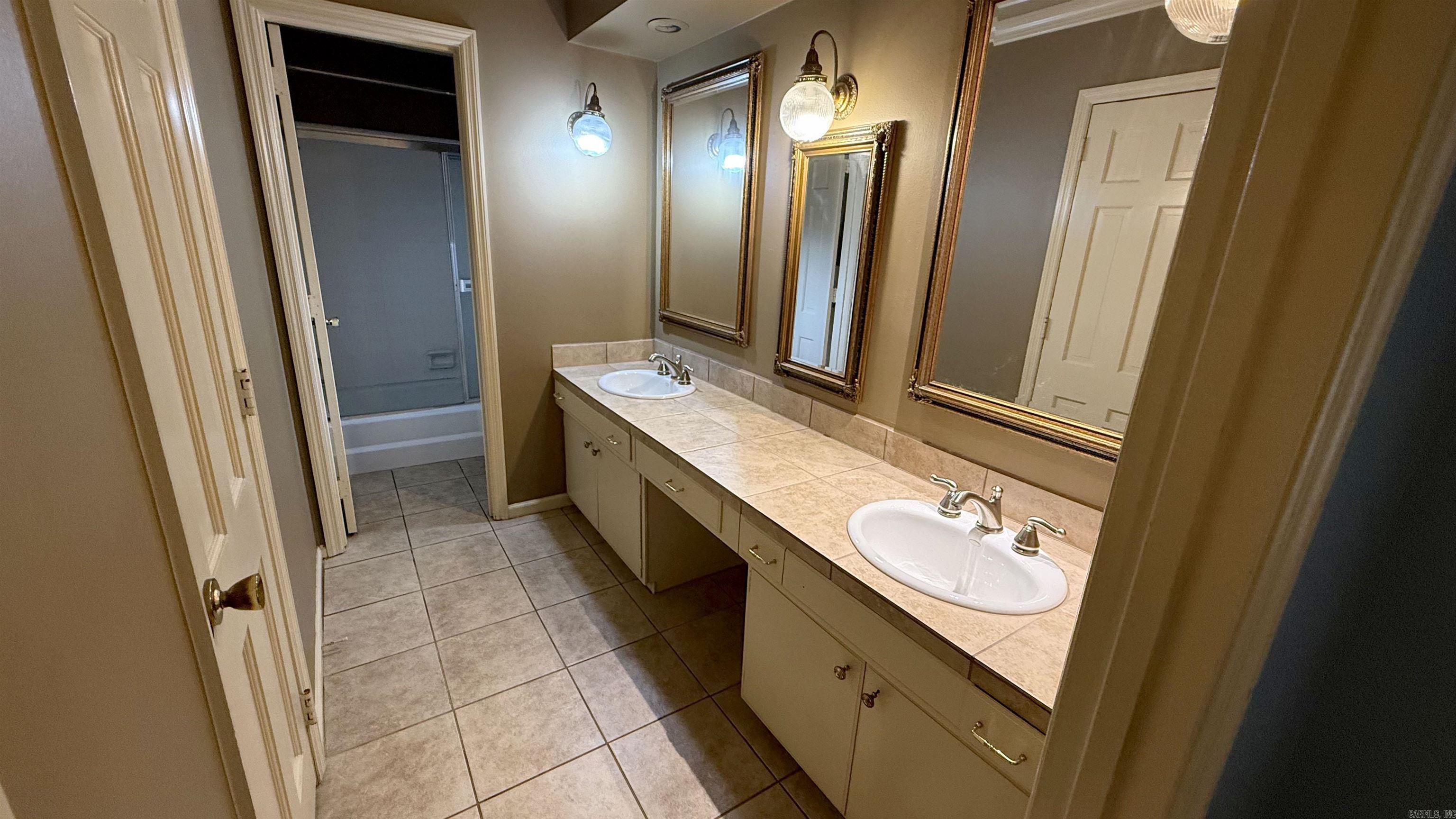 Briarwood - Residential