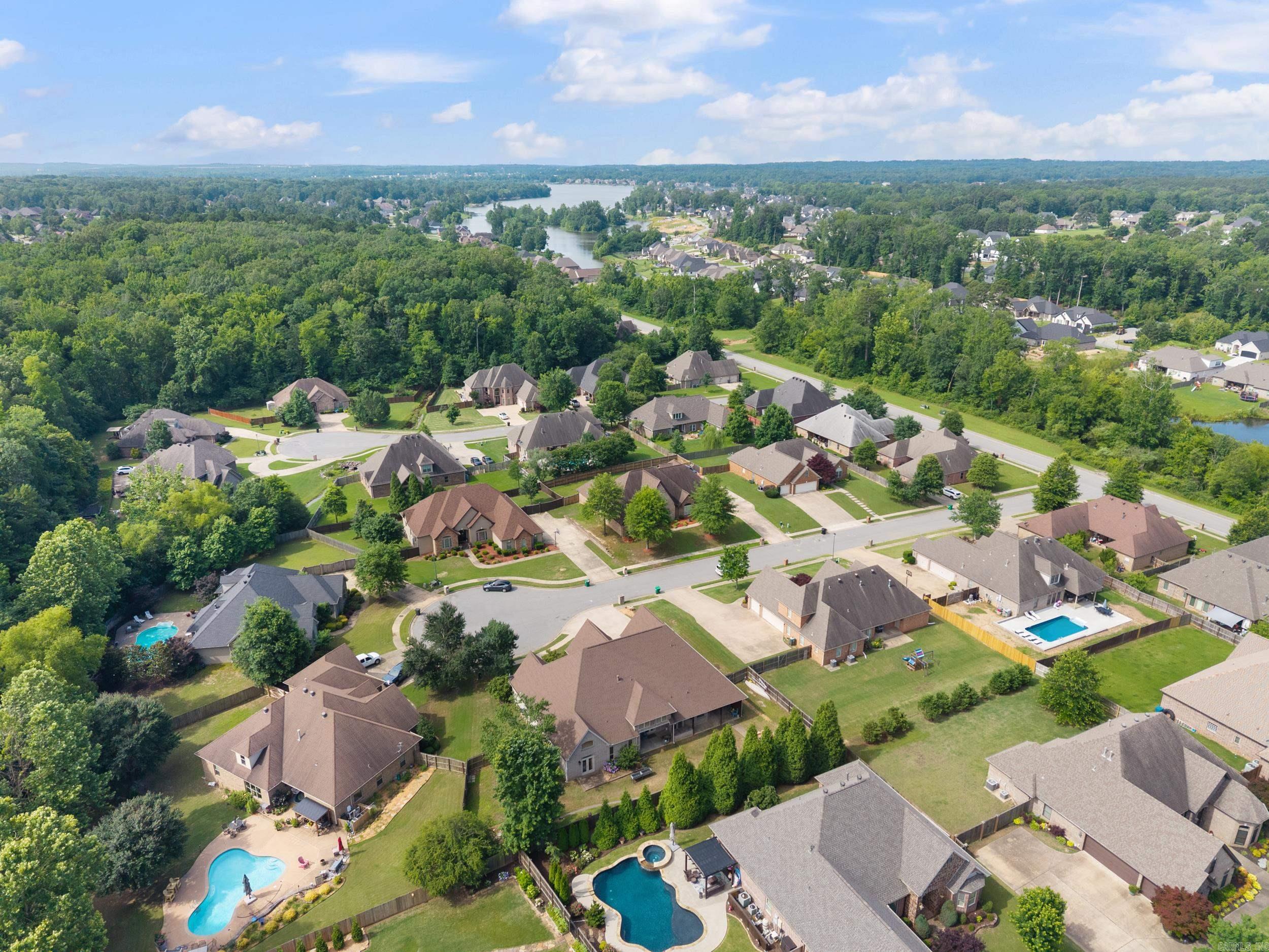 HURRICANE LAKE EST - Residential