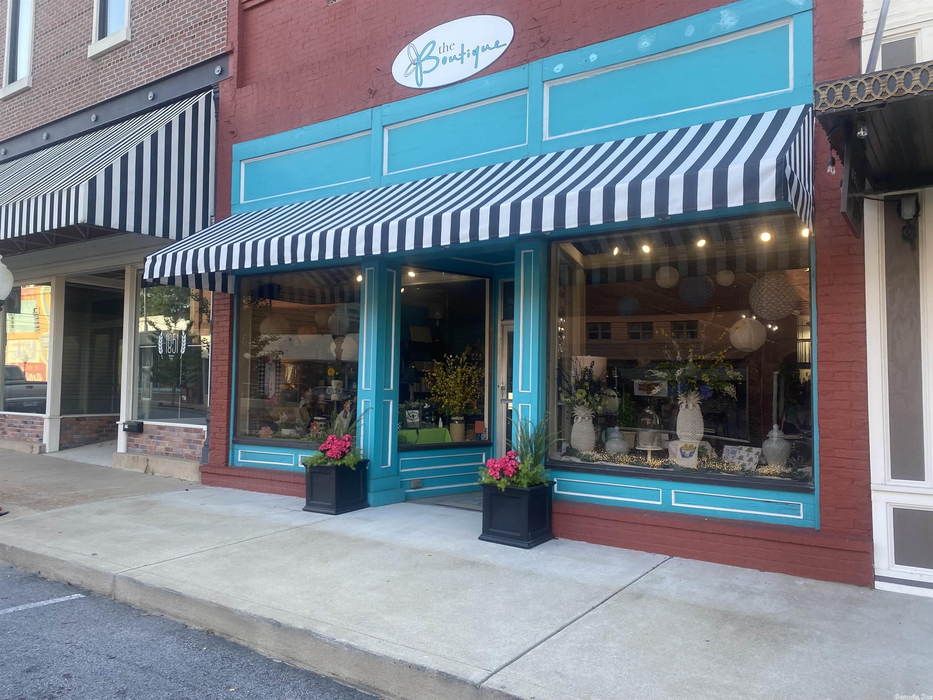 Searcy Original - Commercial Sale