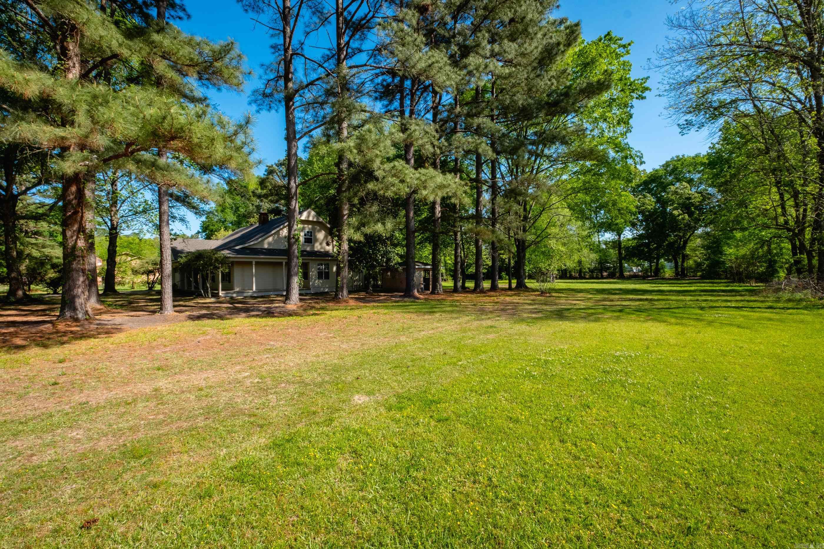 ROLAND WEST - Residential