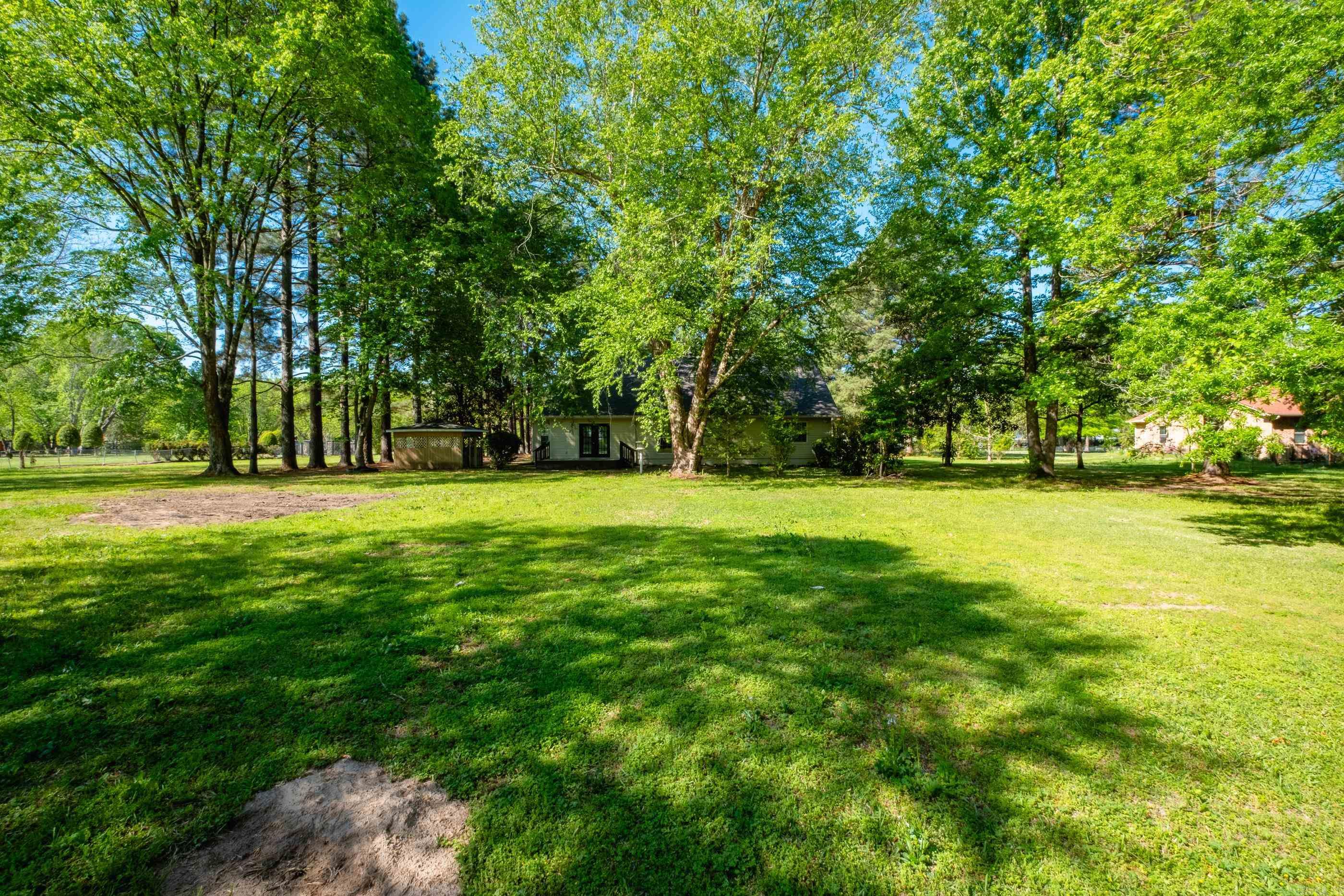 ROLAND WEST - Residential