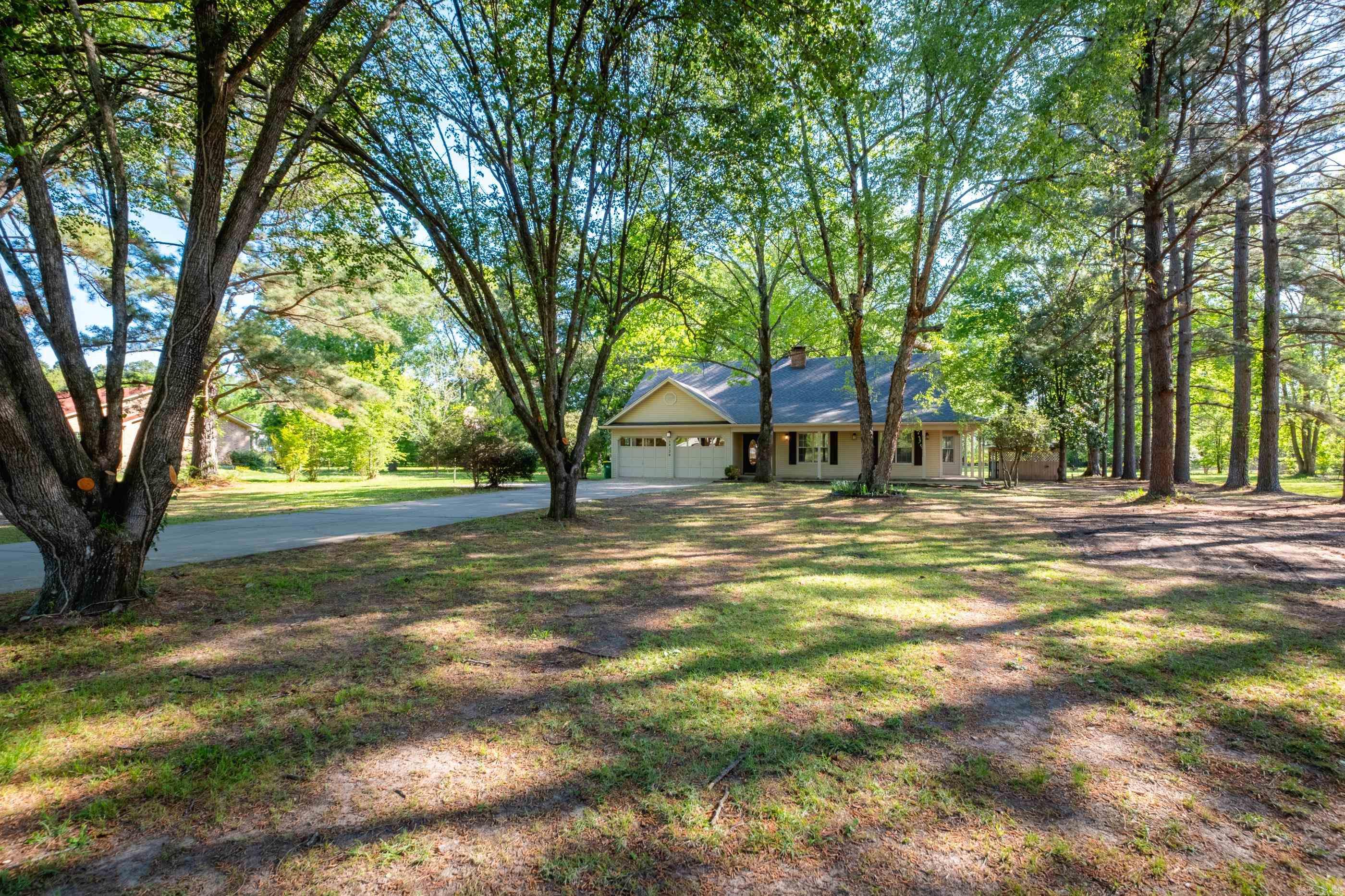 ROLAND WEST - Residential