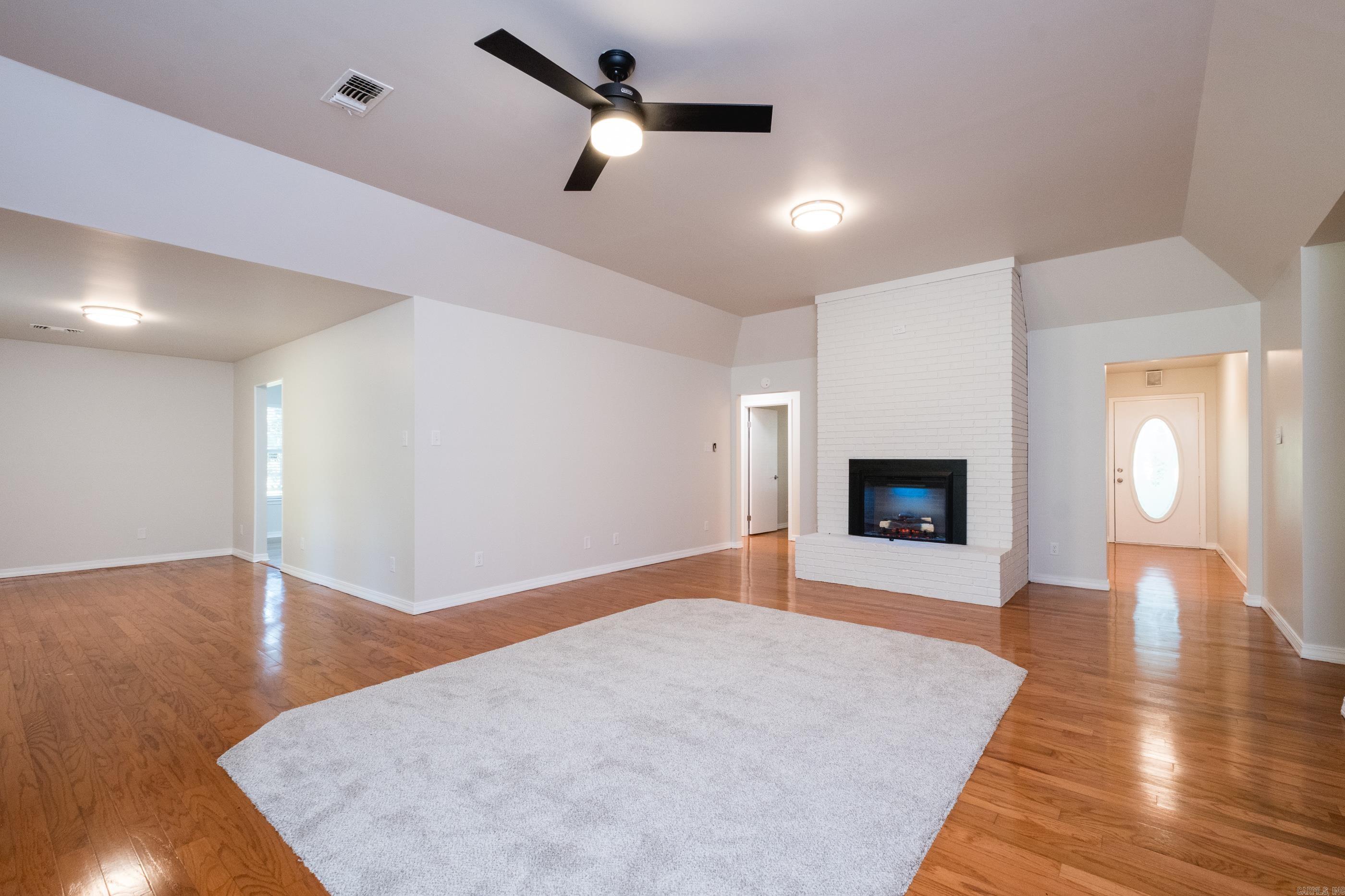 ROLAND WEST - Residential