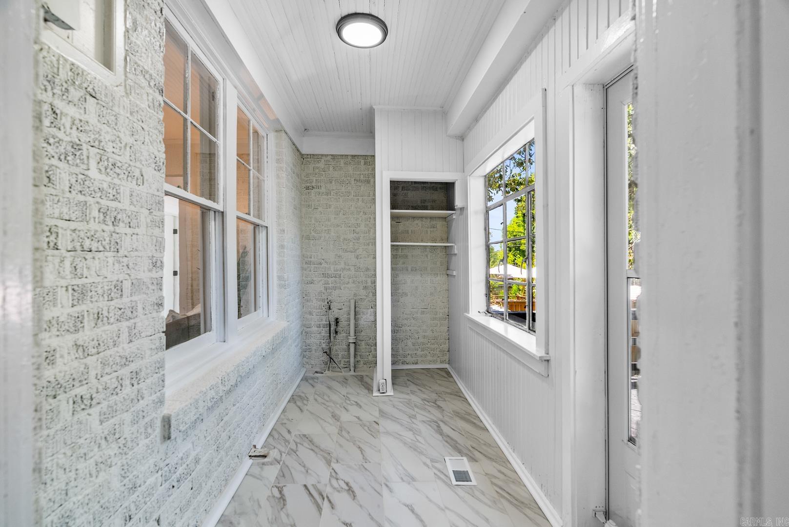 Taylor CH - Residential