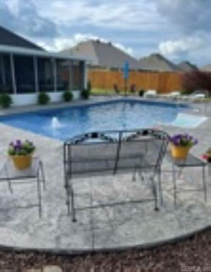 DOVE CREEK - Residential