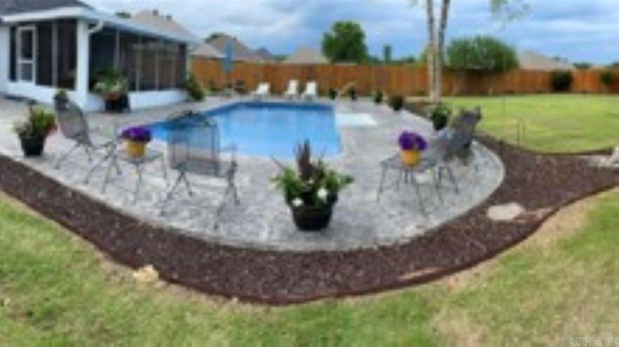 DOVE CREEK - Residential