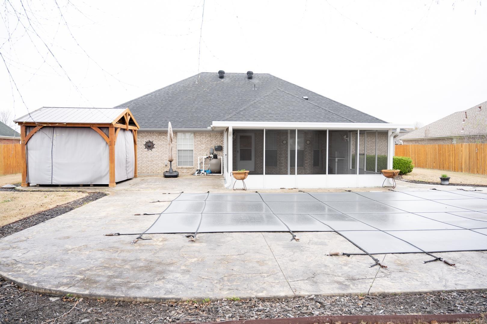 DOVE CREEK - Residential