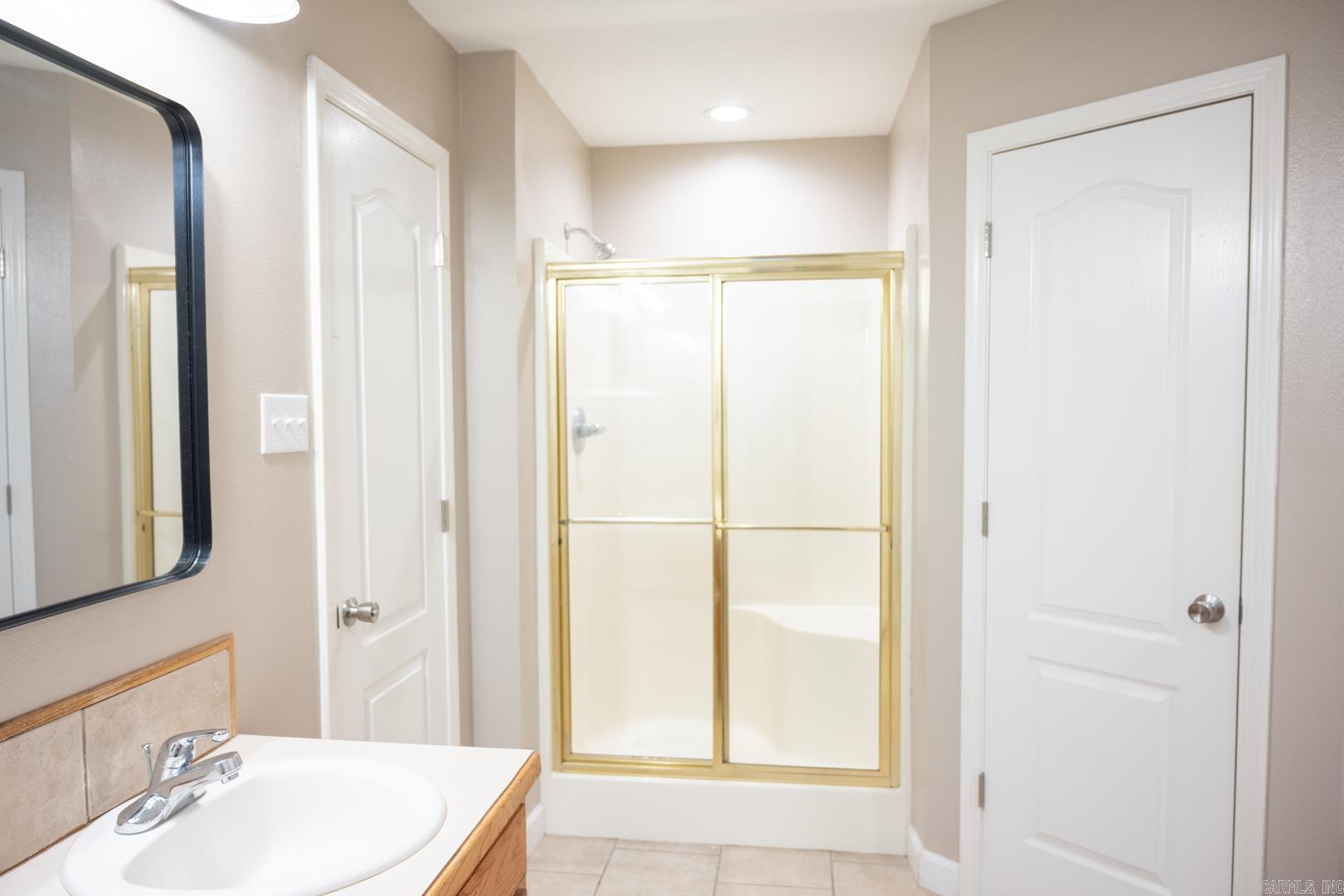 DOVE CREEK - Residential