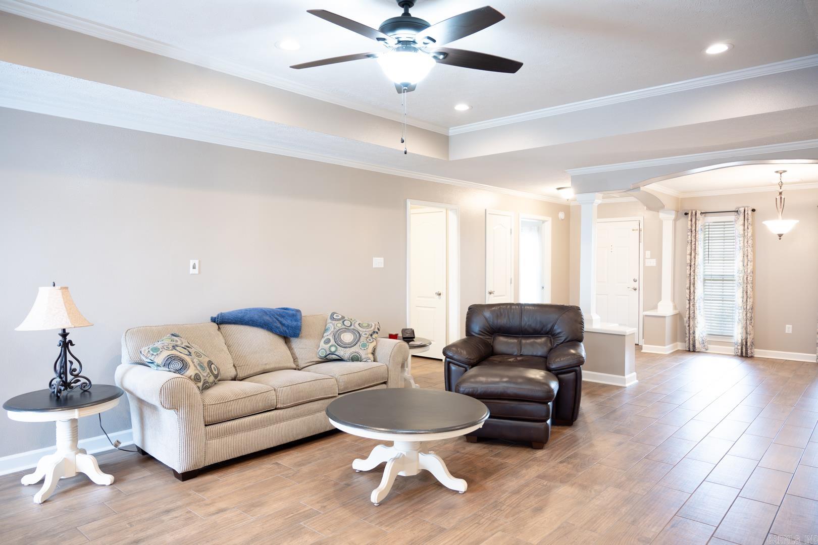 DOVE CREEK - Residential