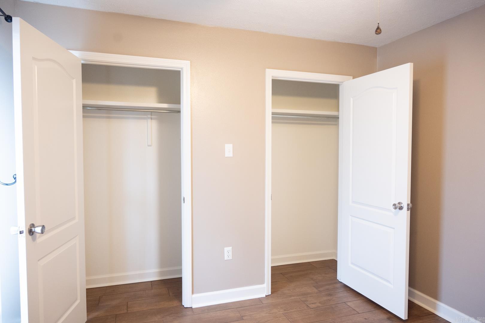 DOVE CREEK - Residential