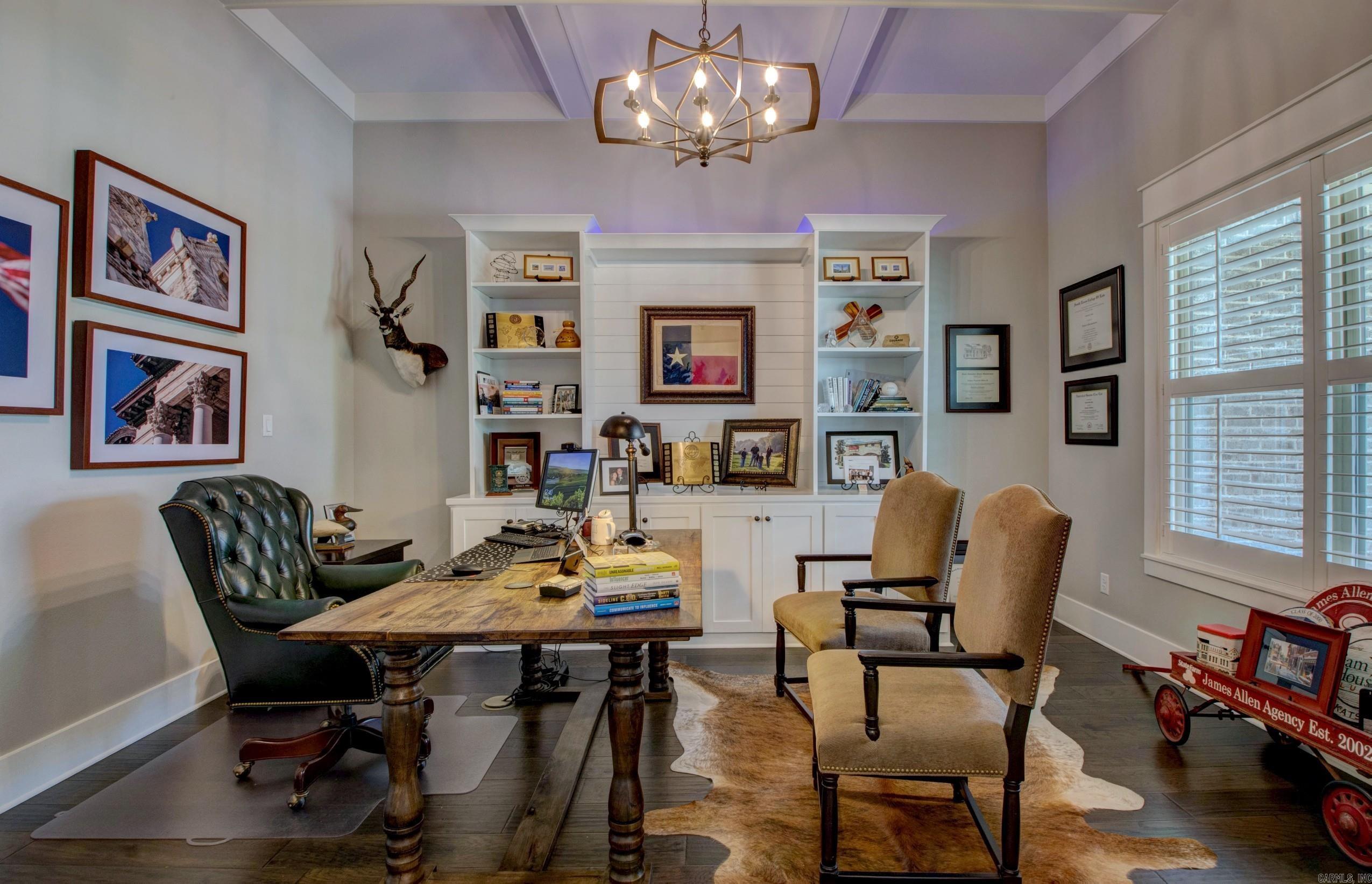 CHENAL VALLEY "FALSTONE COURT" - Residential