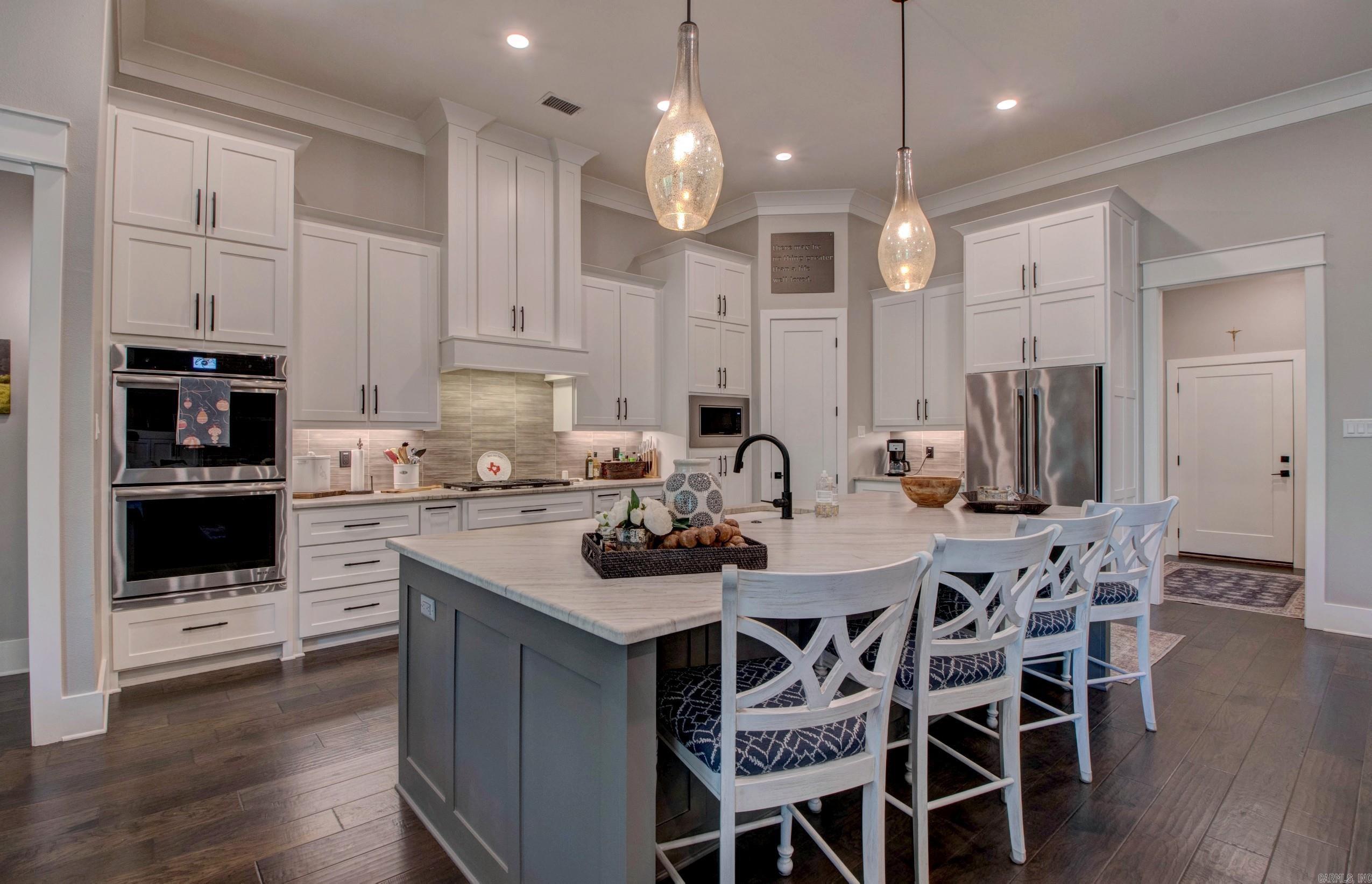 CHENAL VALLEY "FALSTONE COURT" - Residential