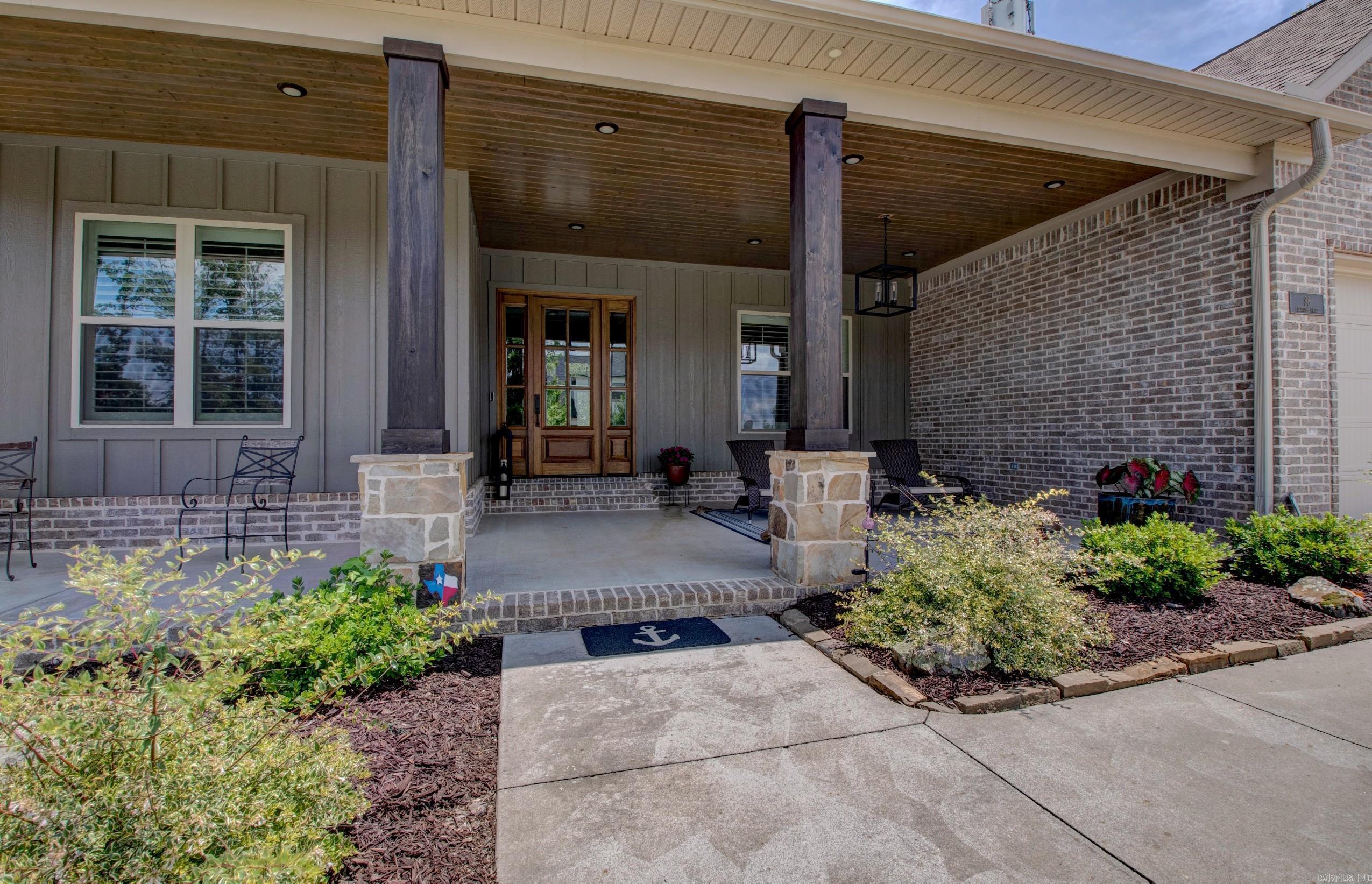 CHENAL VALLEY "FALSTONE COURT" - Residential