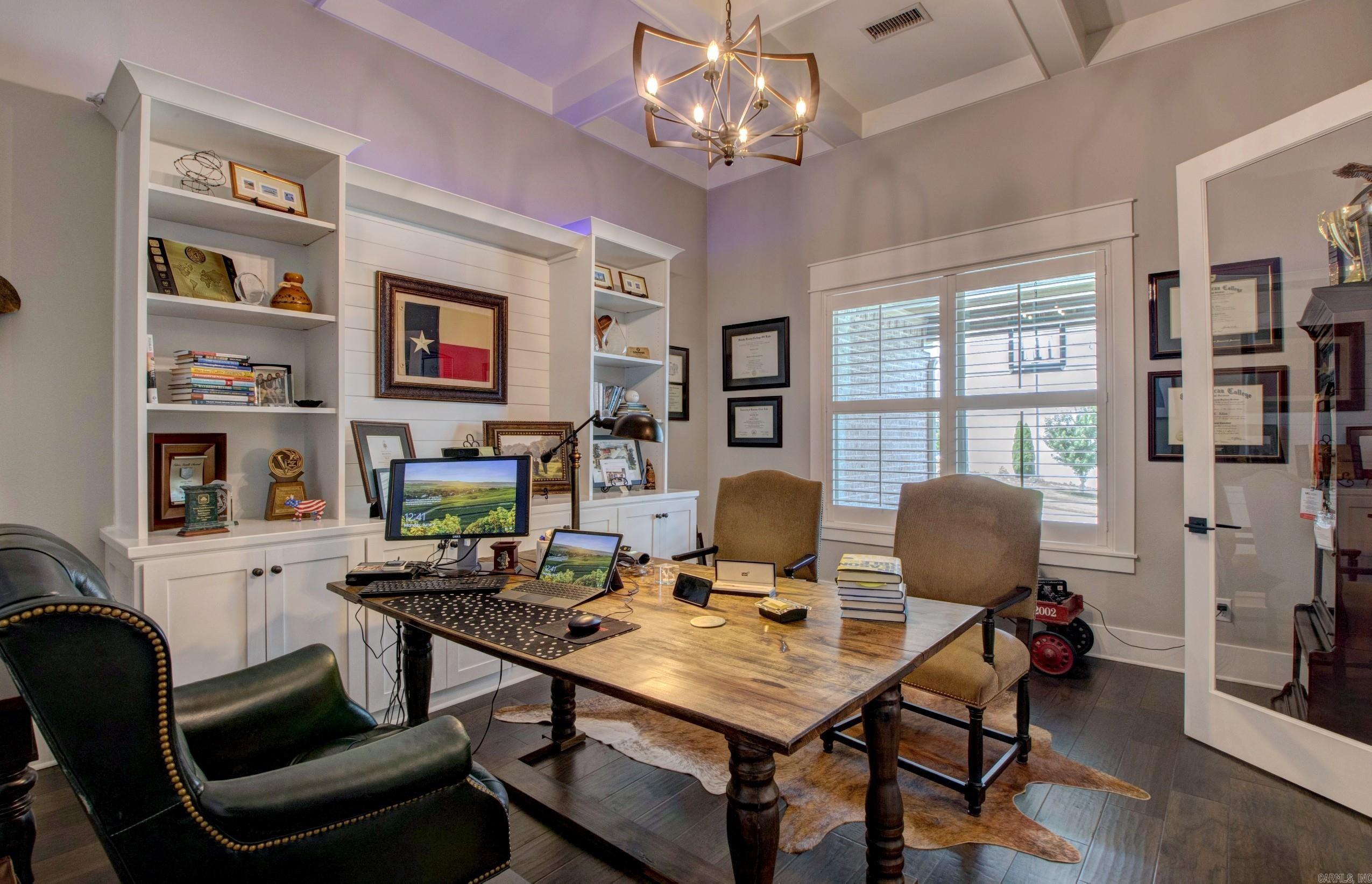 CHENAL VALLEY "FALSTONE COURT" - Residential