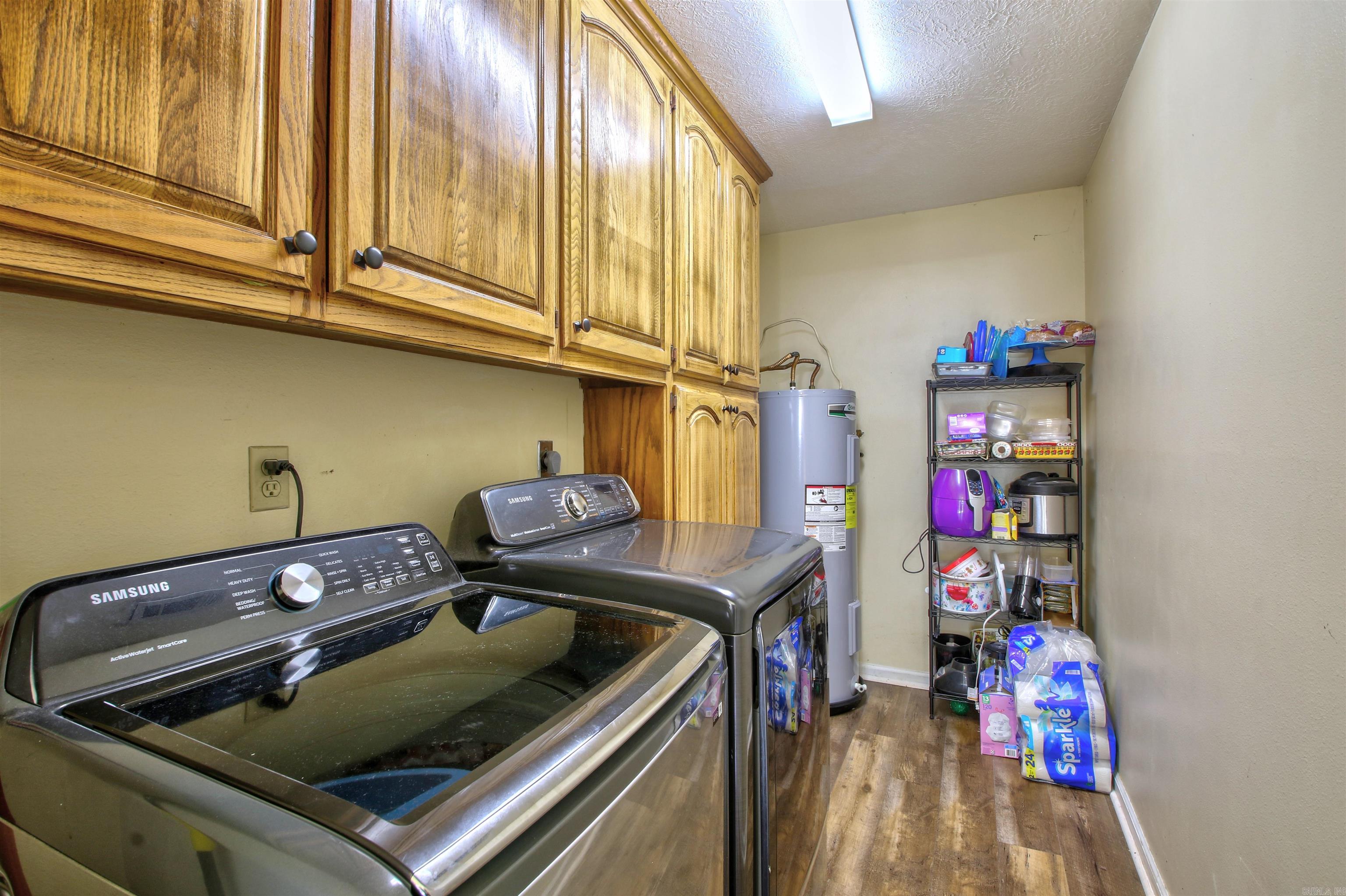 KIMBERLY MANOR ADDN - Residential