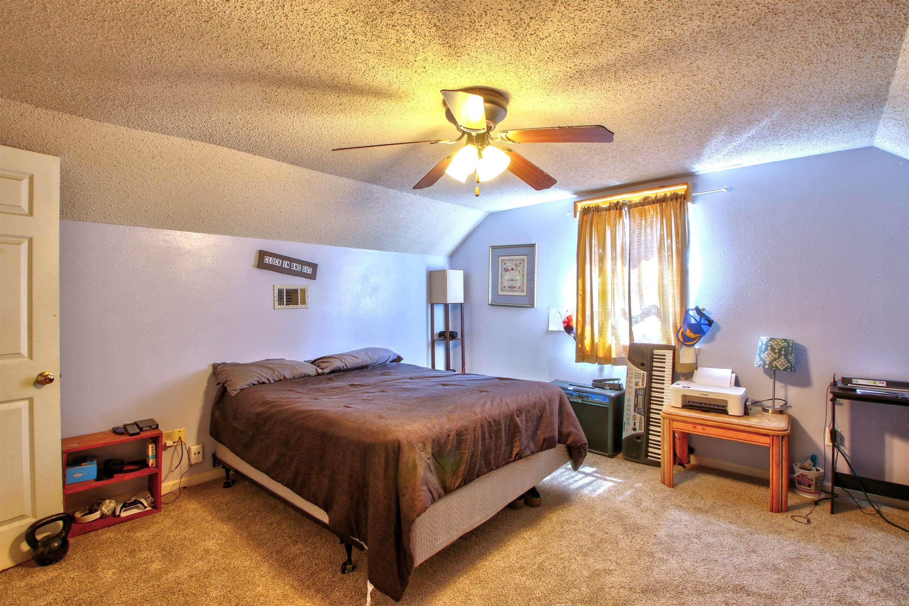 KIMBERLY MANOR ADDN - Residential